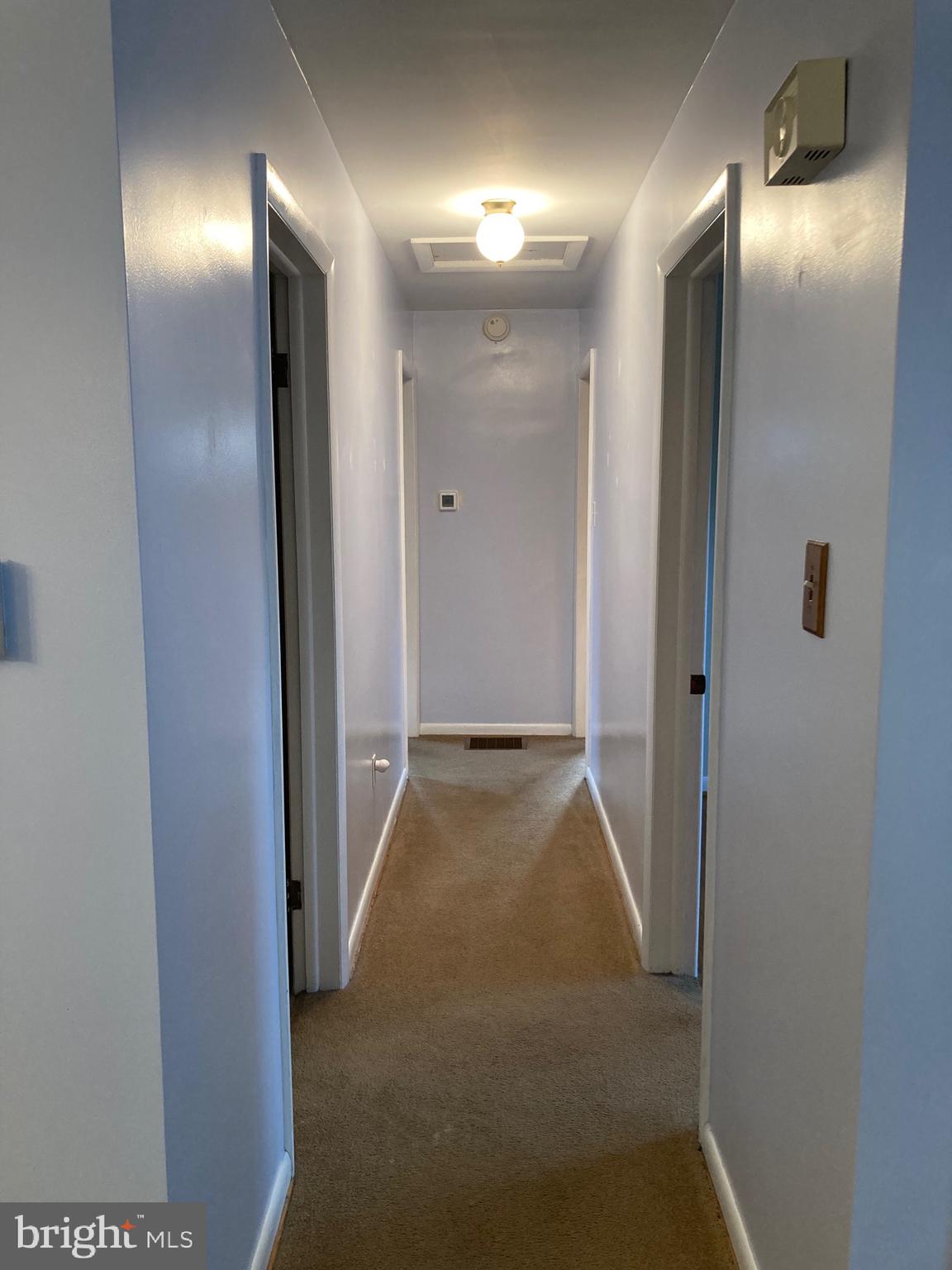 ORCHARD HILLS - Residential Lease