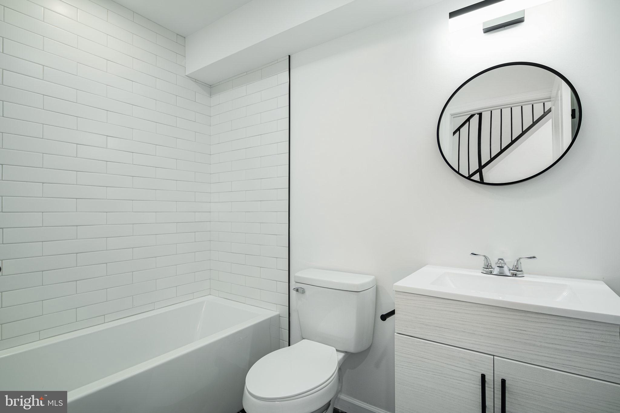 GRAYS FERRY - Residential Income