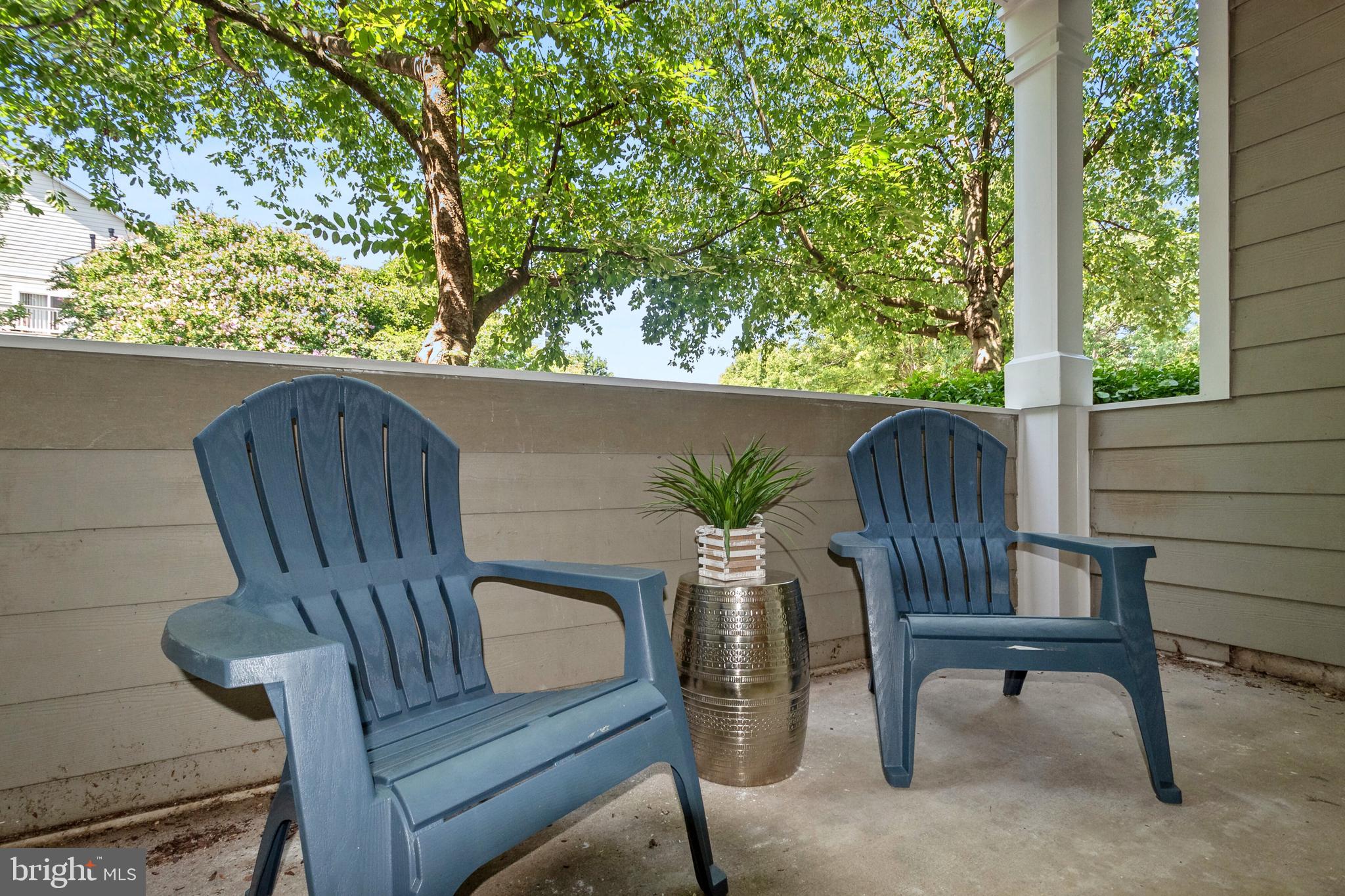 EDGEWATER AT TOWN CENTER - Residential Lease