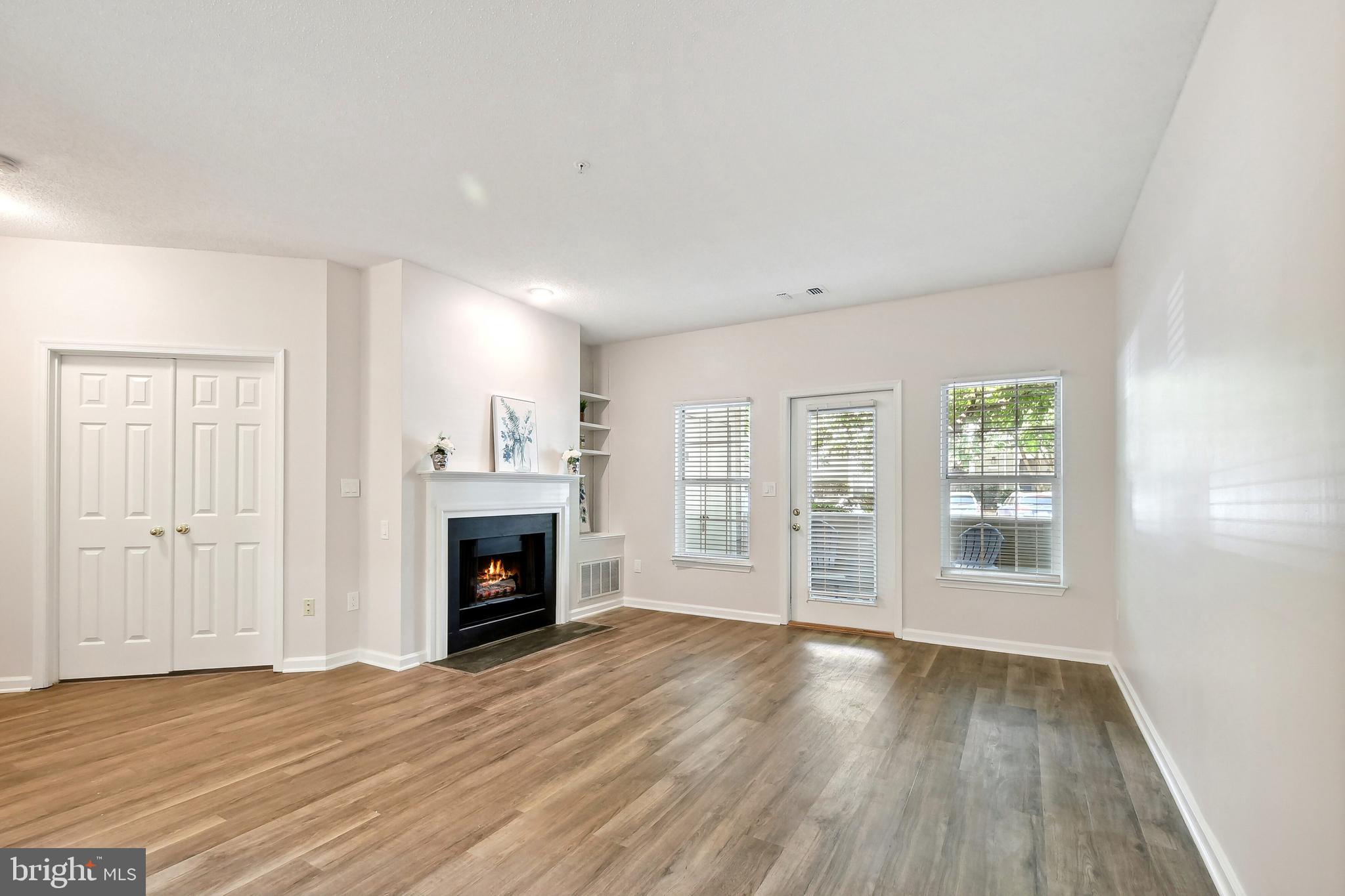 EDGEWATER AT TOWN CENTER - Residential Lease