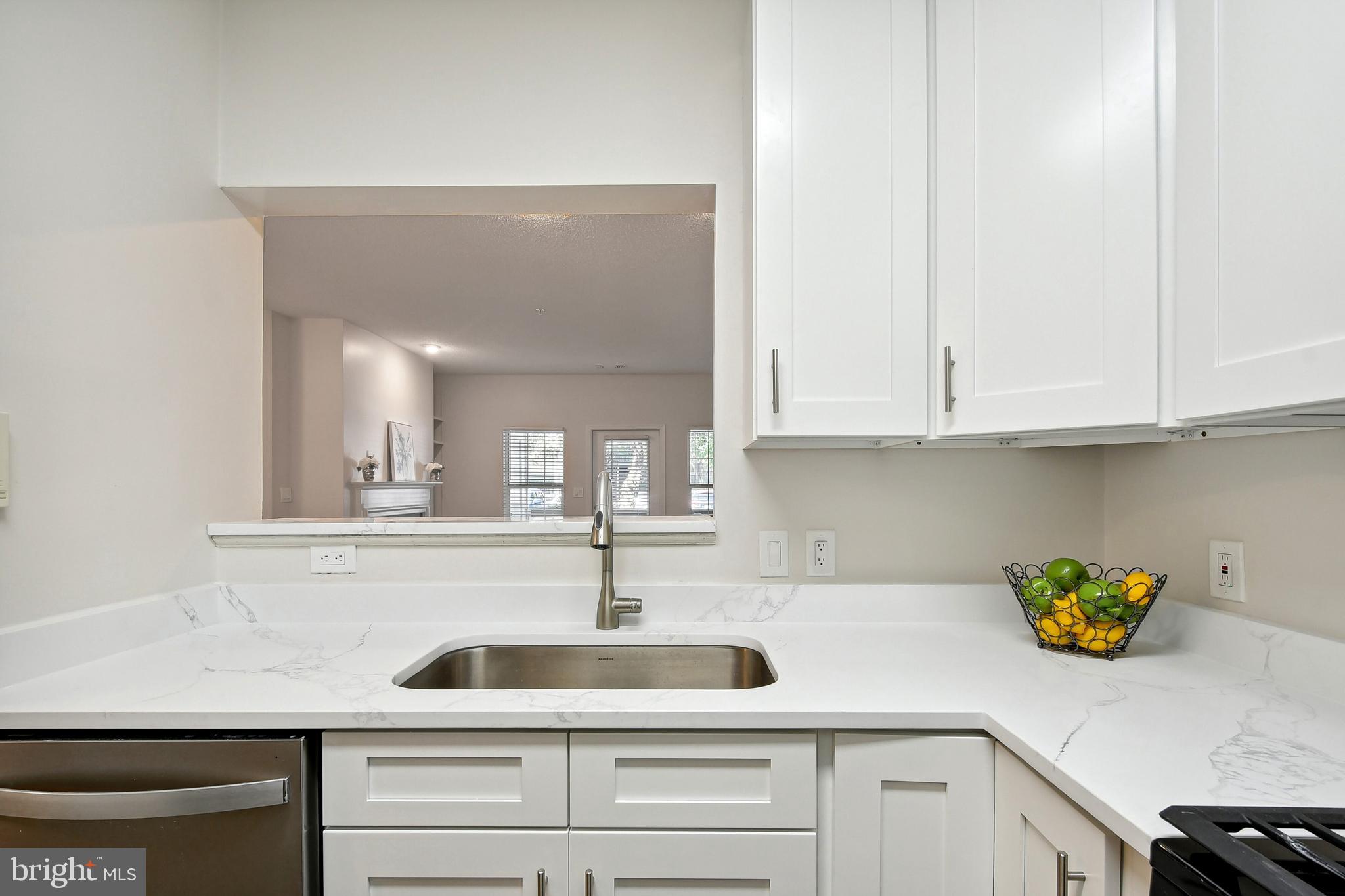 EDGEWATER AT TOWN CENTER - Residential Lease