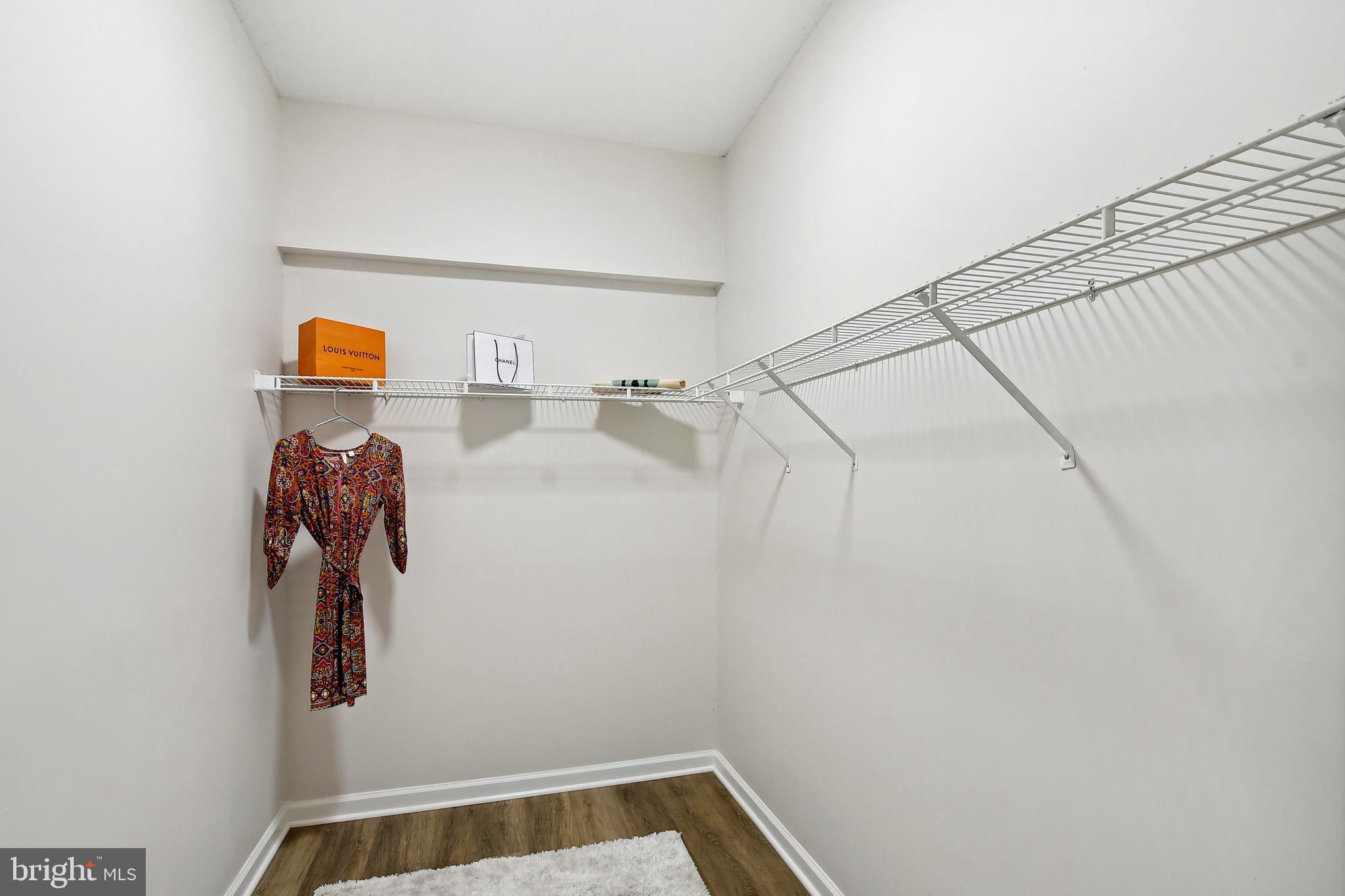 EDGEWATER AT TOWN CENTER - Residential Lease