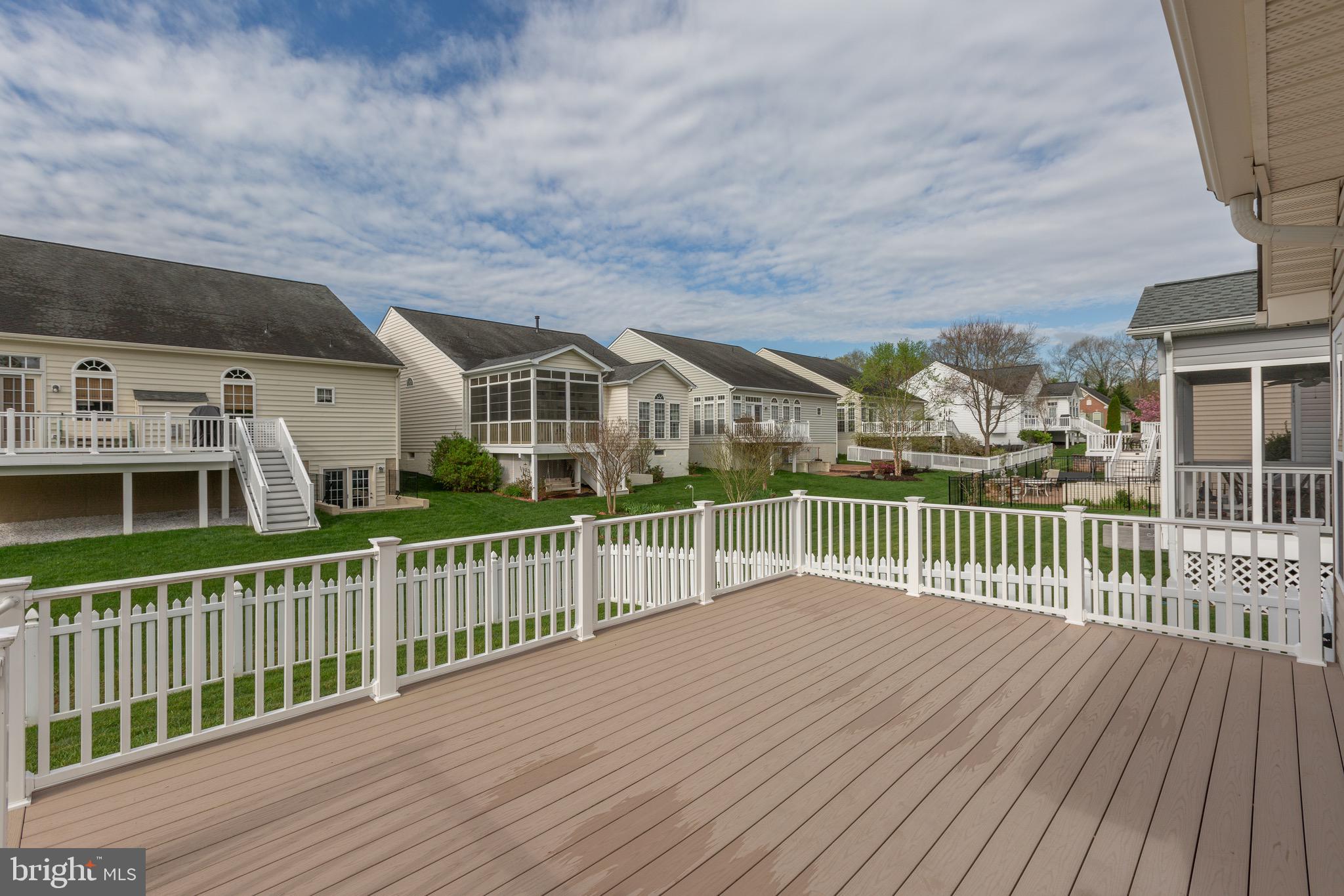 VIRGINIA HERITAGE AT LEE'S PARK - Residential