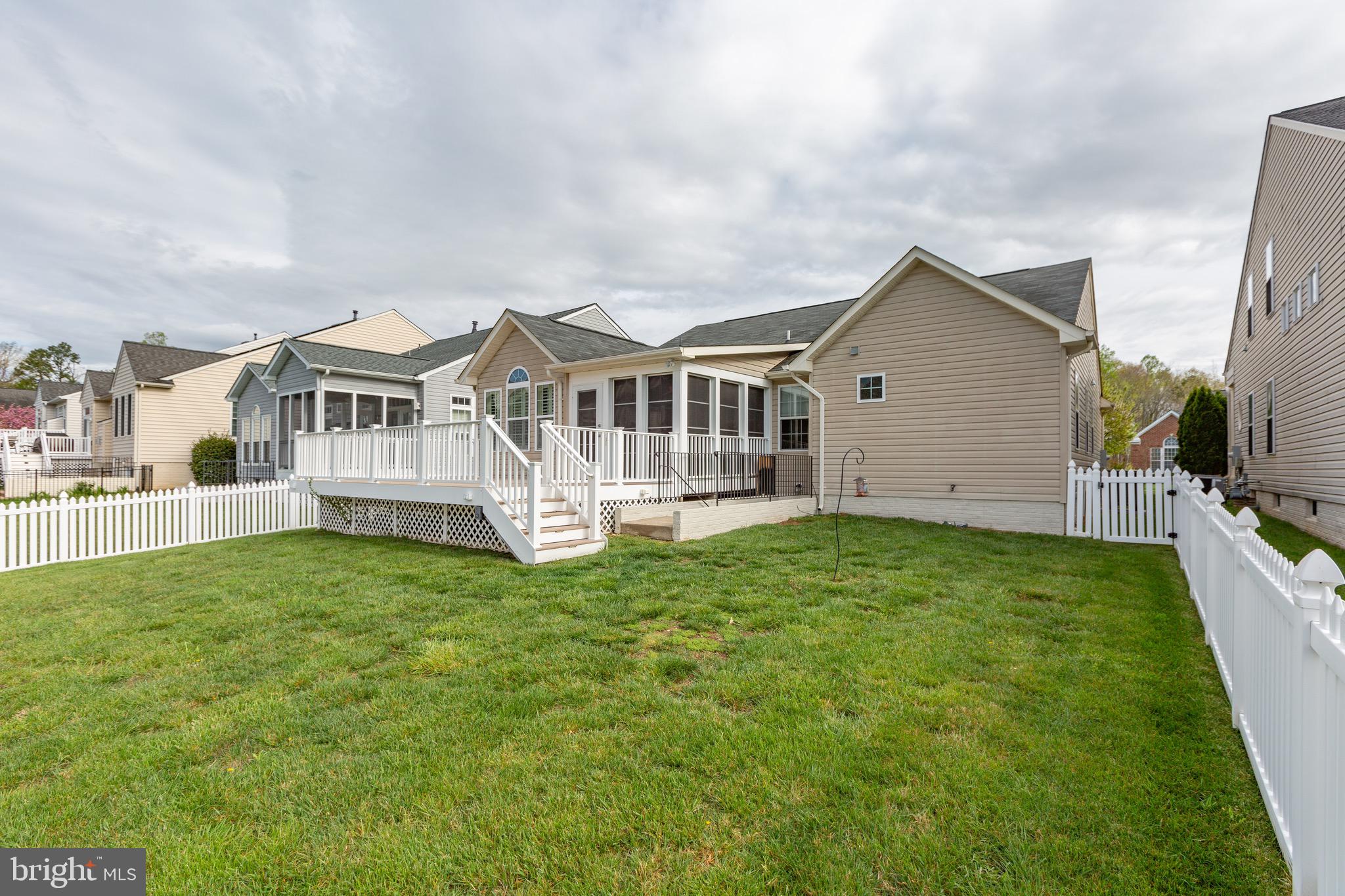 VIRGINIA HERITAGE AT LEE'S PARK - Residential