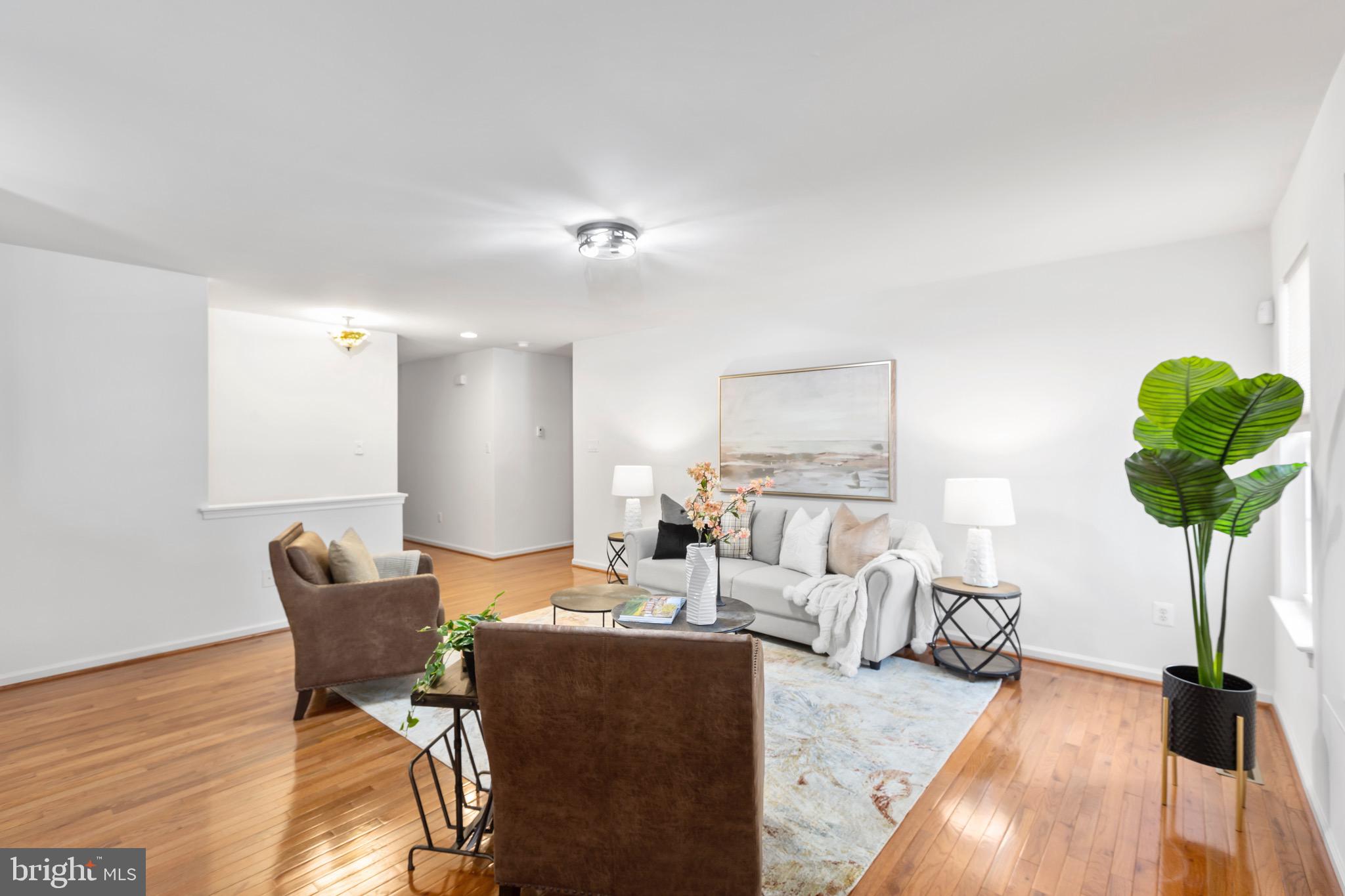 VIRGINIA HERITAGE AT LEE'S PARK - Residential