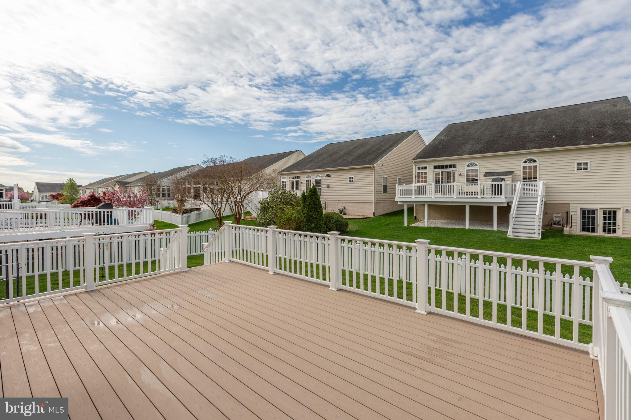 VIRGINIA HERITAGE AT LEE'S PARK - Residential