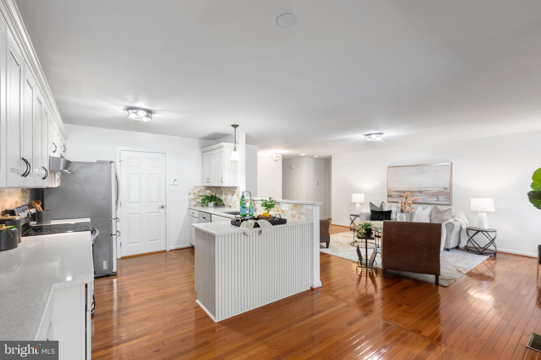 VIRGINIA HERITAGE AT LEE'S PARK - Residential