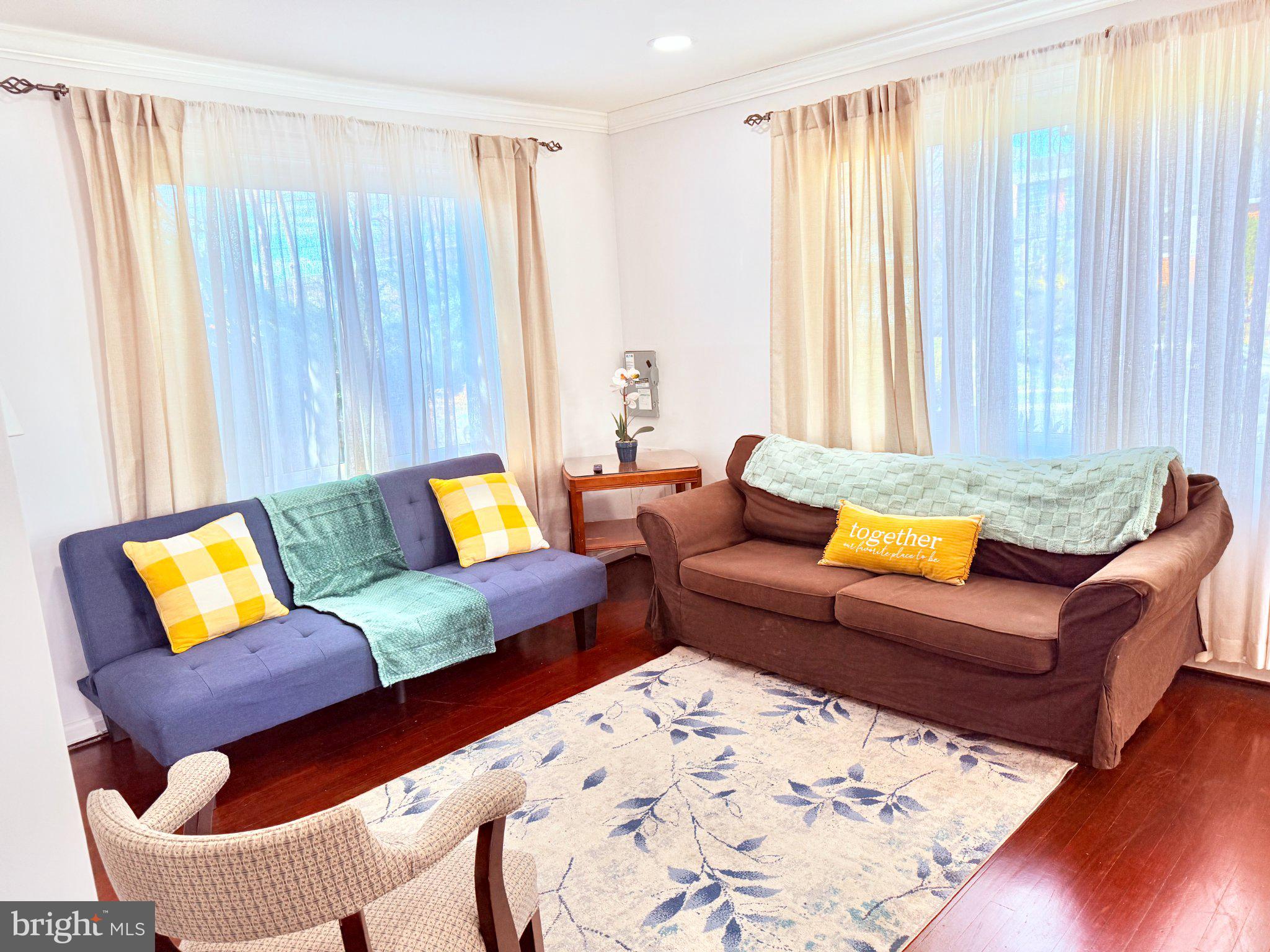 CONNECTICUT AVE - Residential