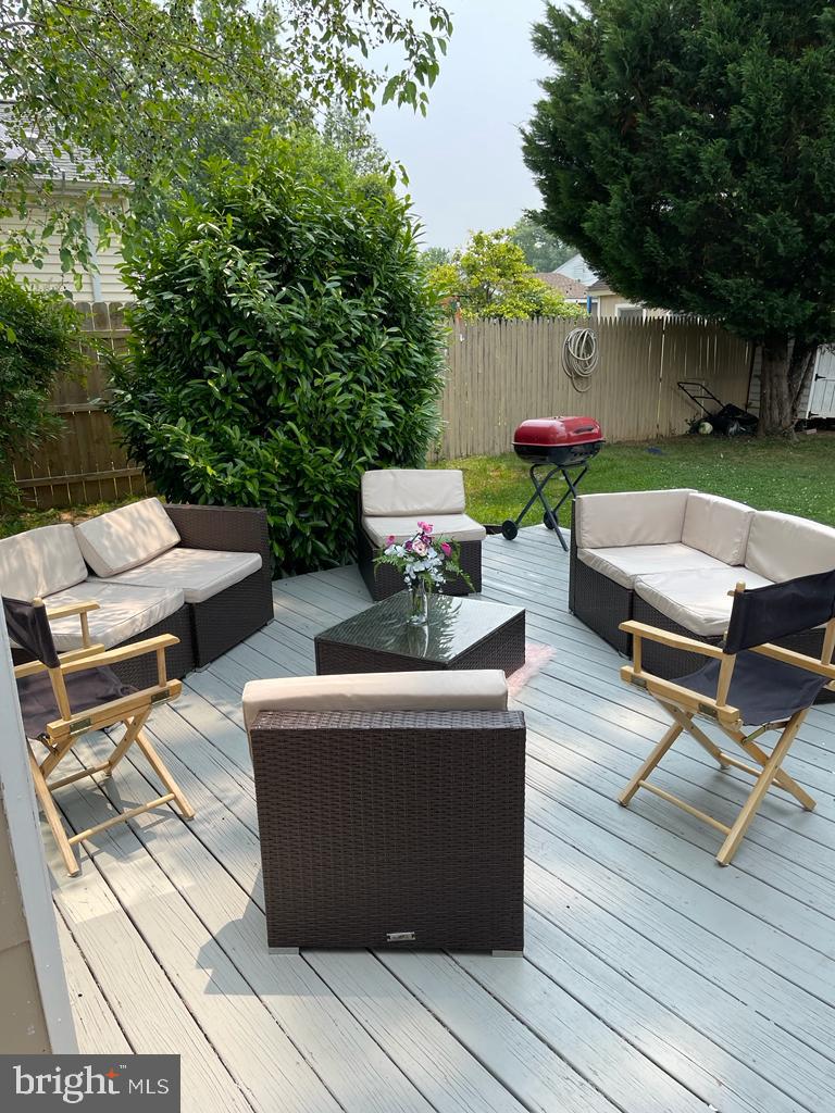 CONNECTICUT AVE - Residential