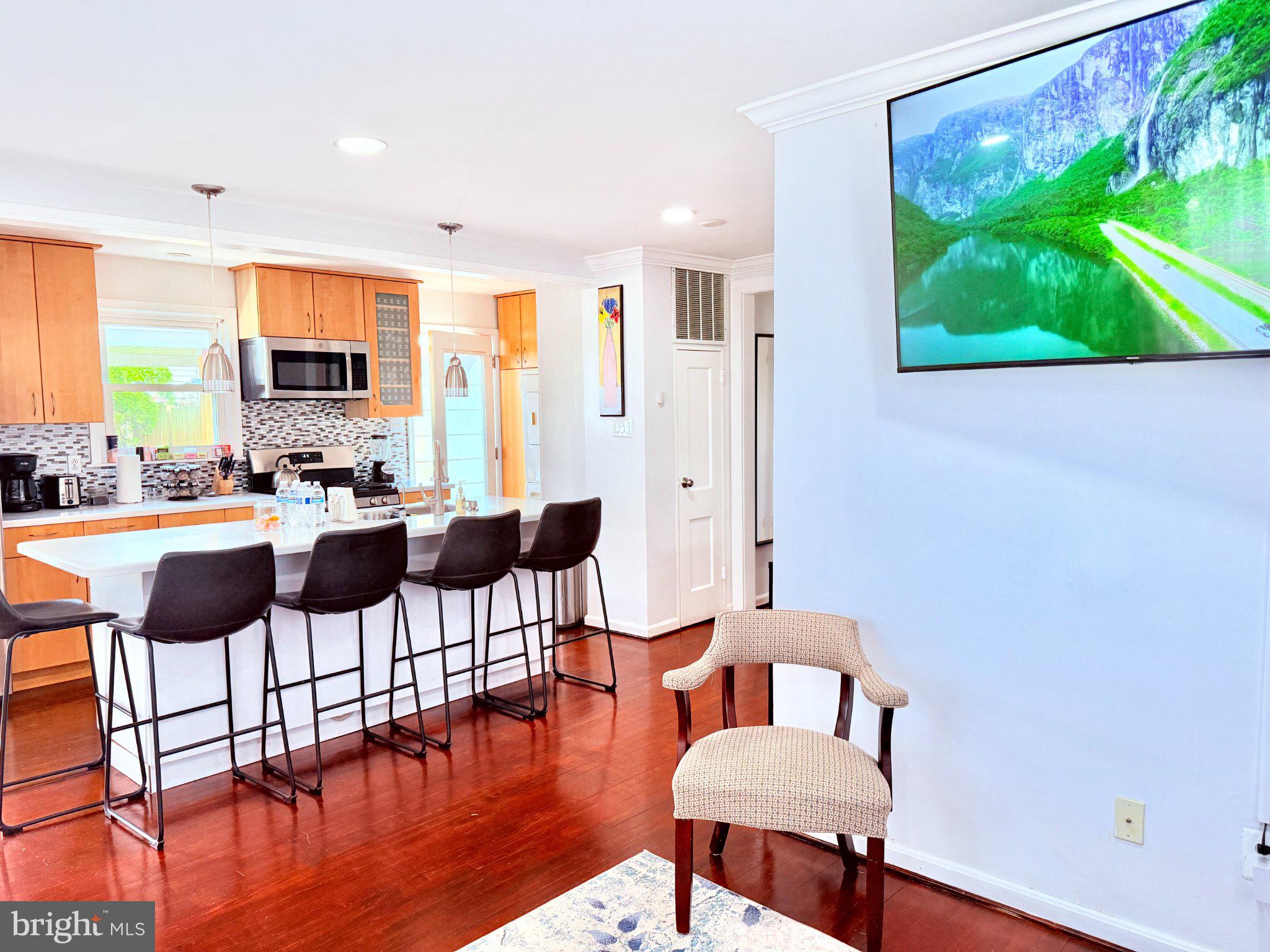 CONNECTICUT AVE - Residential