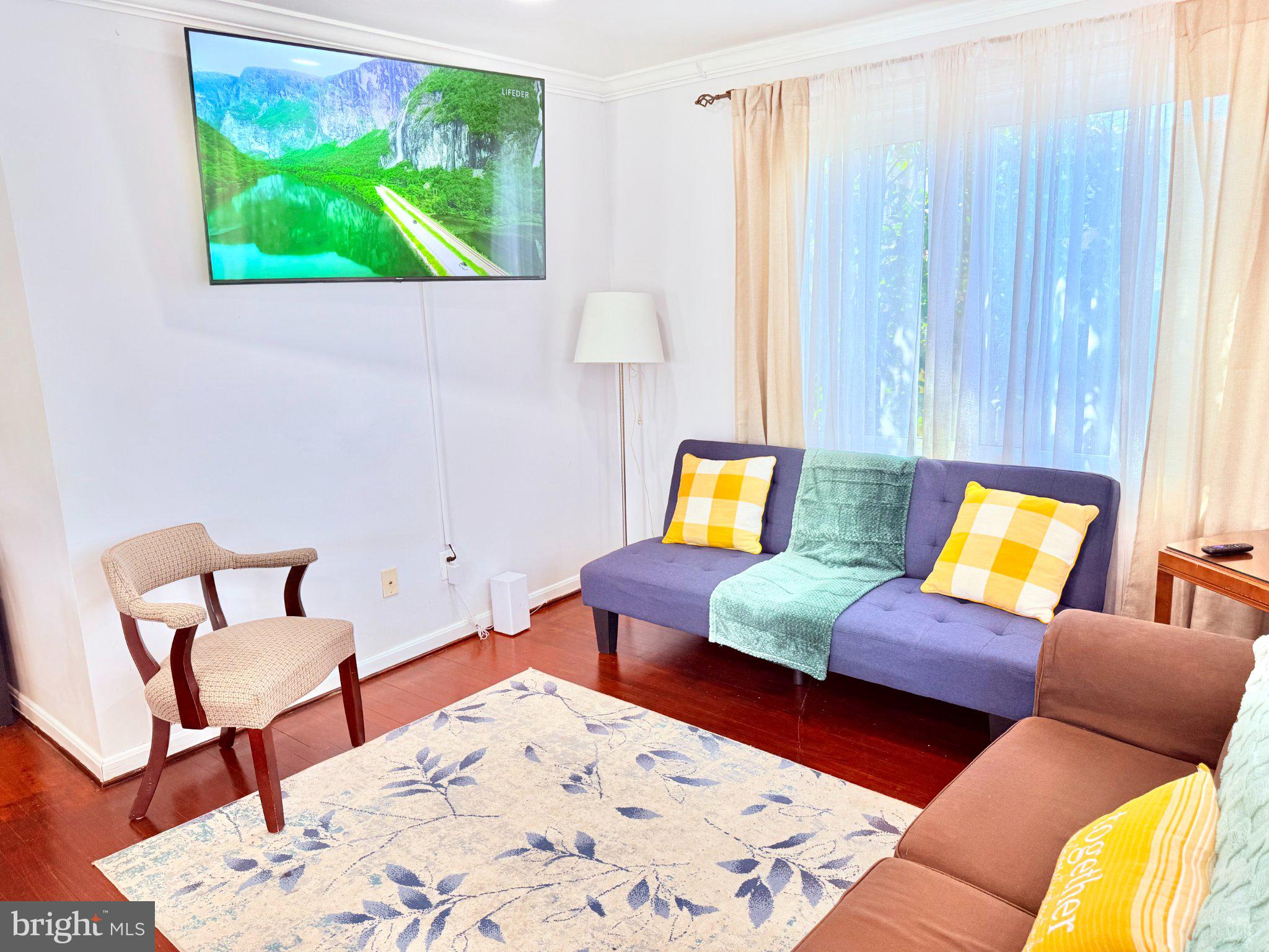 CONNECTICUT AVE - Residential