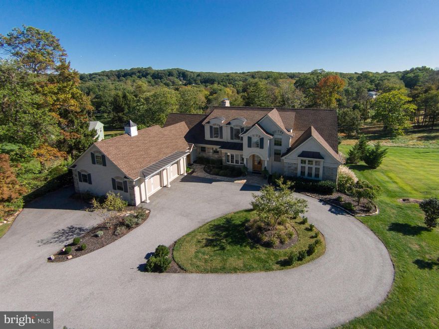 Custom Renovation/ New Home on Gorgeous Lot in Historic Hampton.  Open Floor Plan, Bright, Impeccable, Tasteful home re-built & expanded to 5000+sf in 2010.  Gourmet kitchen and family room leads to raised outdoor living area overlooking preserved land.  Unique opportunity to own an architecturally beautiful home on sought-after street. See Virtual Tour for floor plans & room sizes New Systems