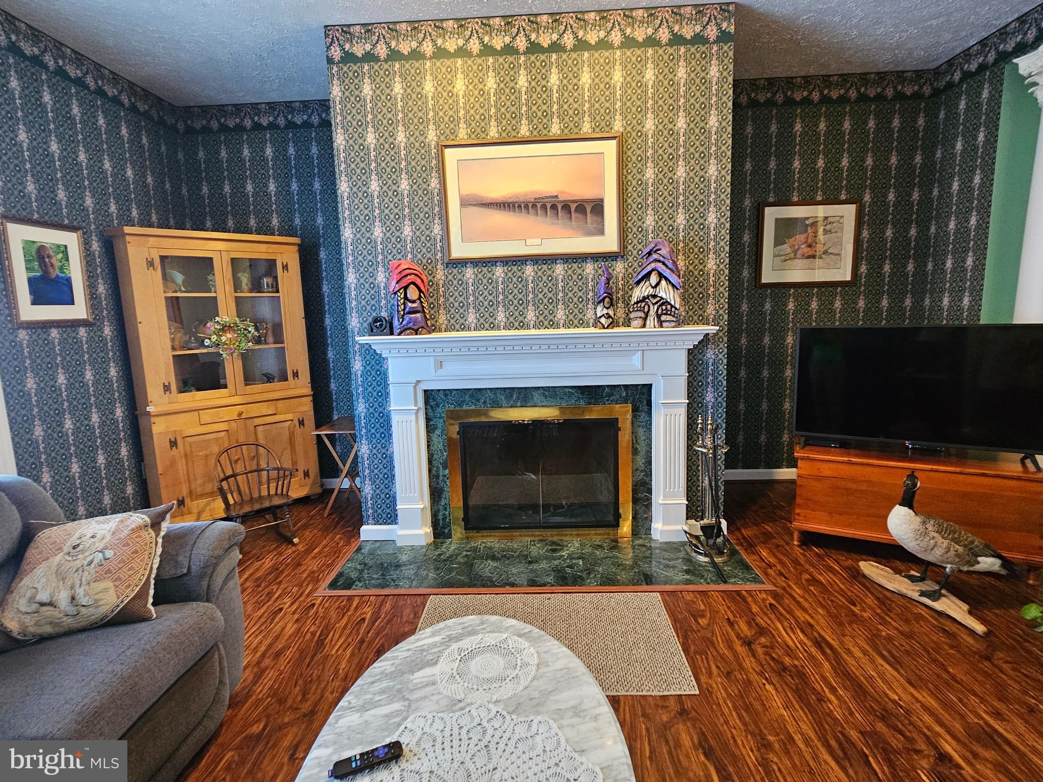 ELLIOTTSBURG - Residential