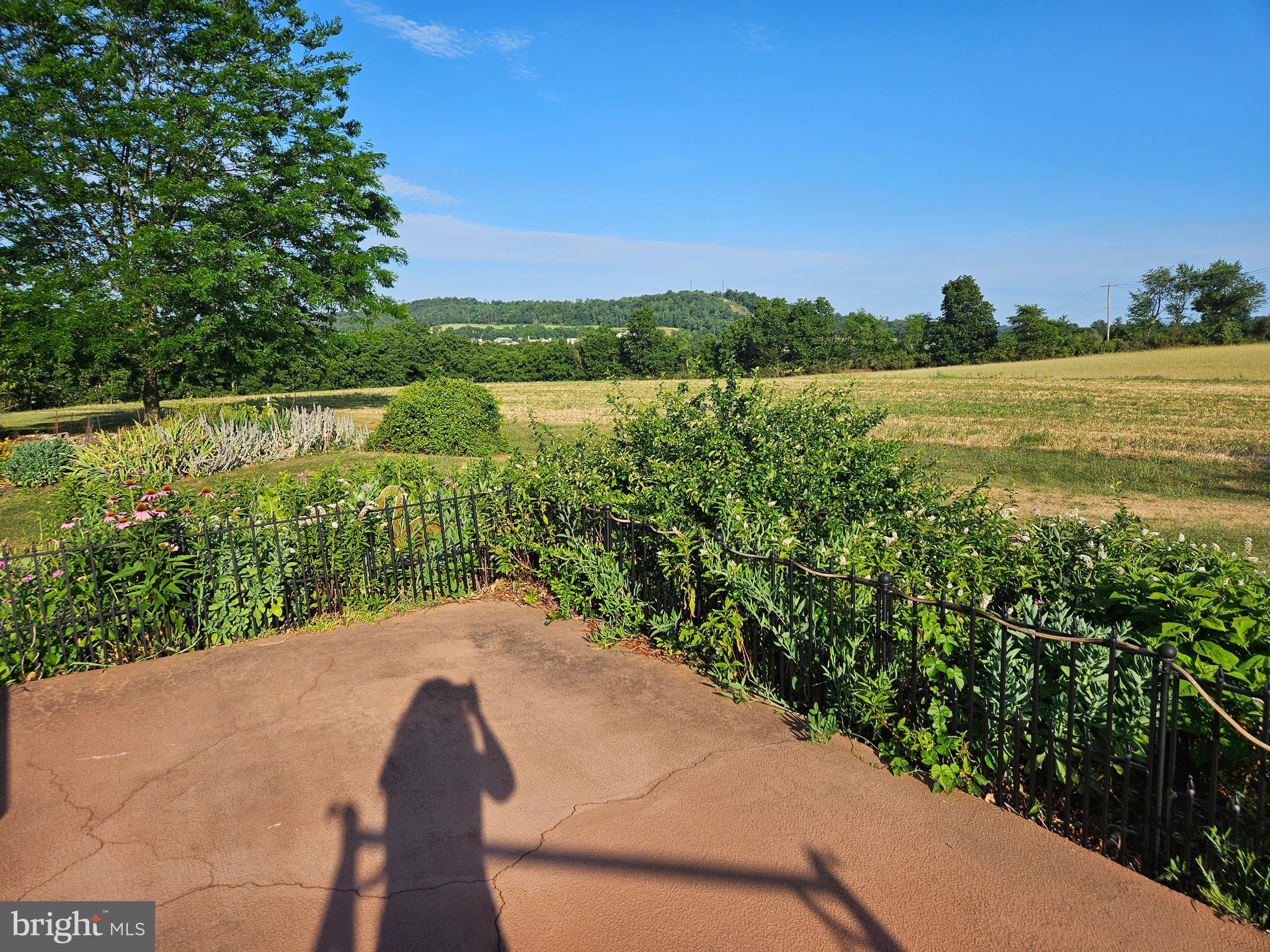 ELLIOTTSBURG - Residential