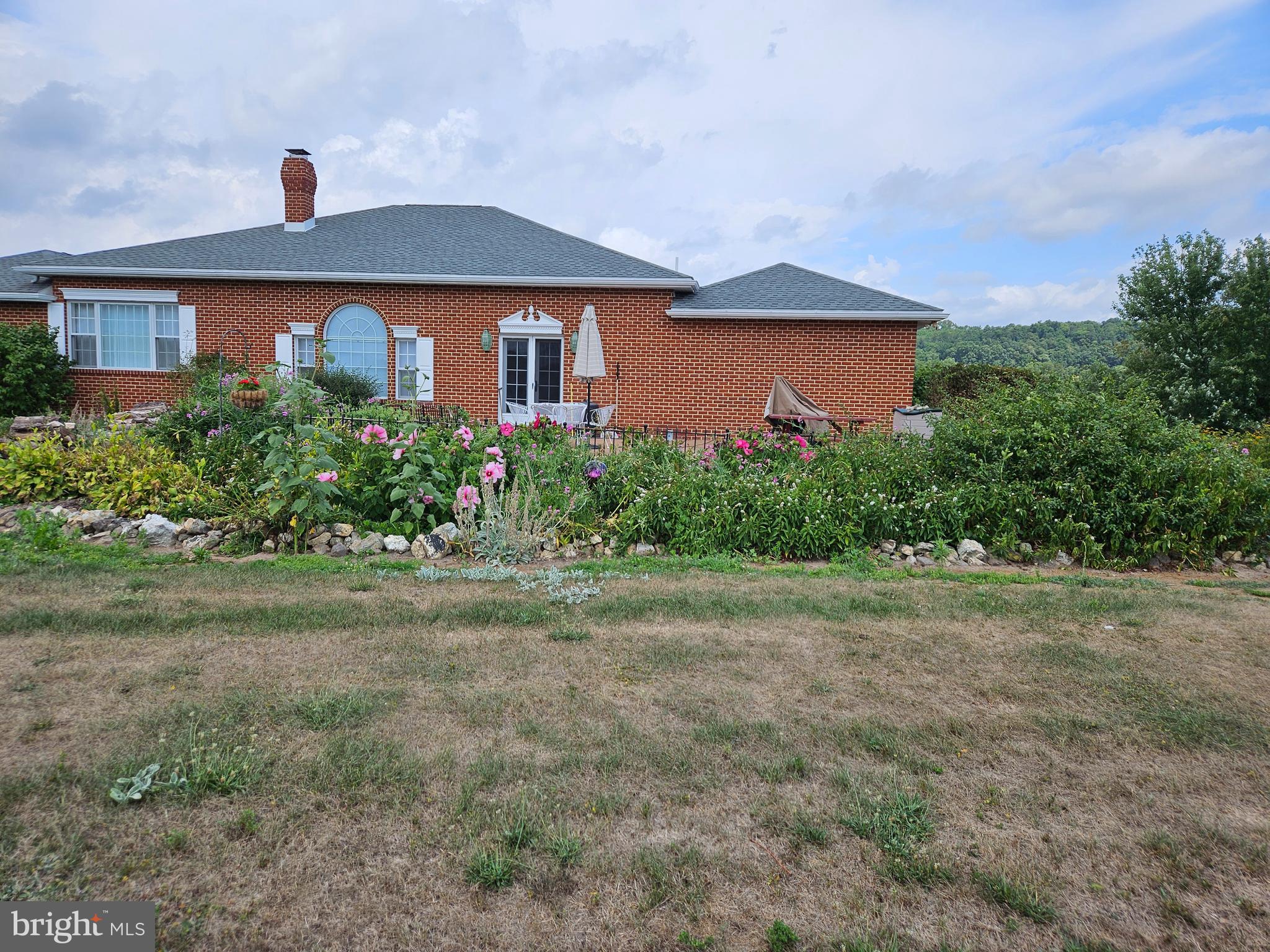 ELLIOTTSBURG - Residential