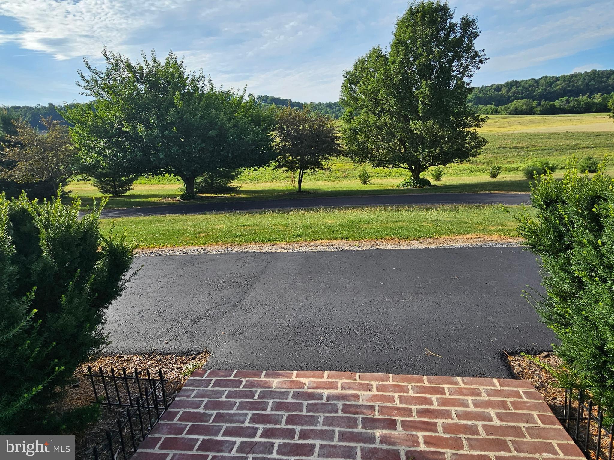 ELLIOTTSBURG - Residential