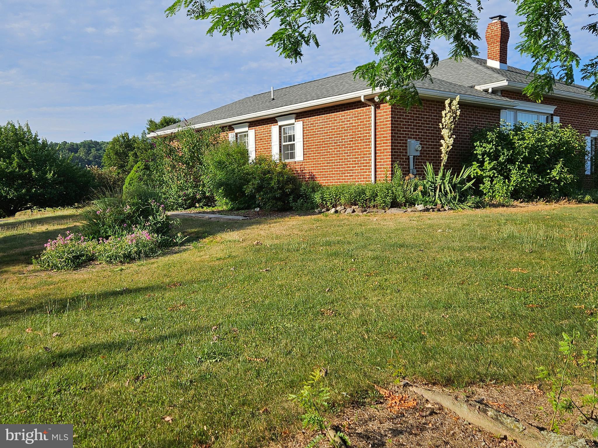 ELLIOTTSBURG - Residential