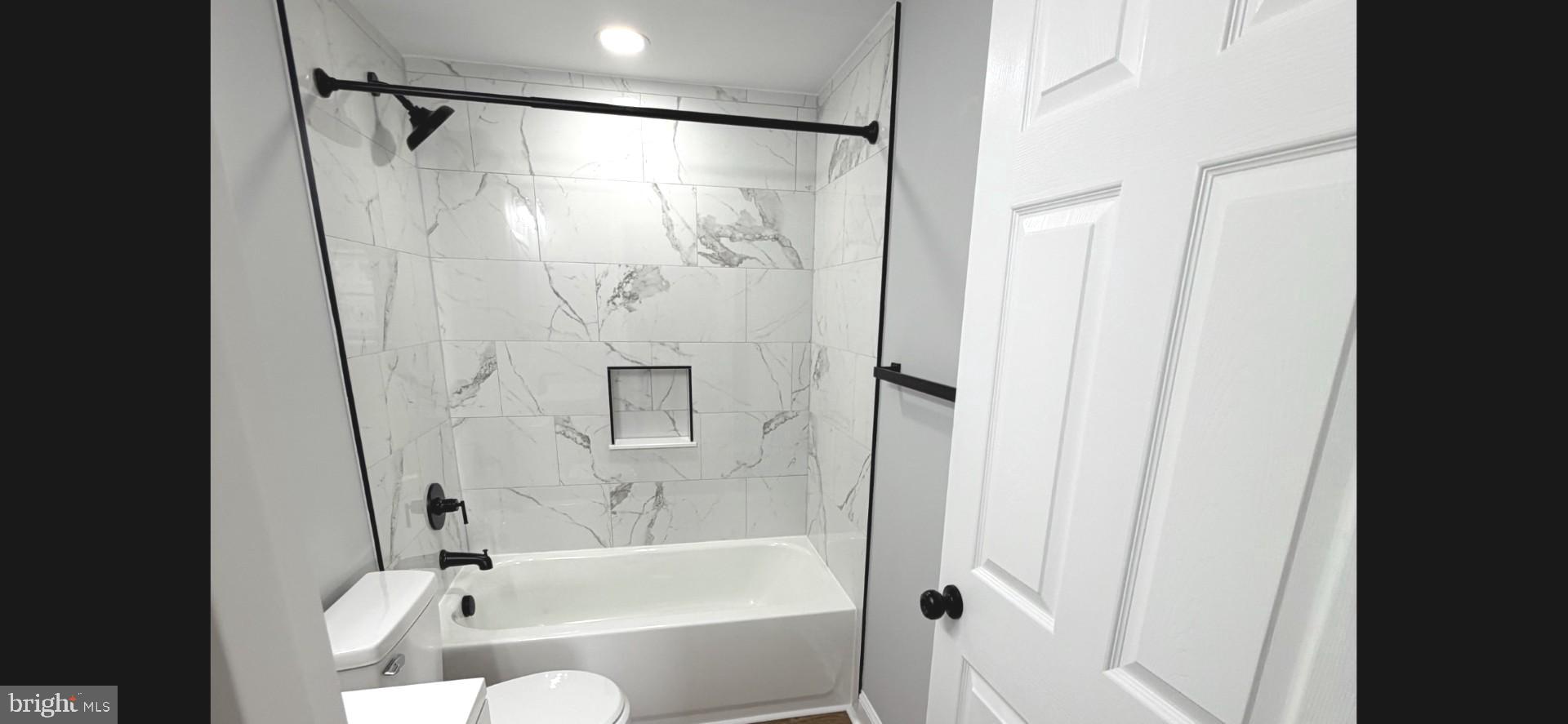 RIVERA BEACH - Residential