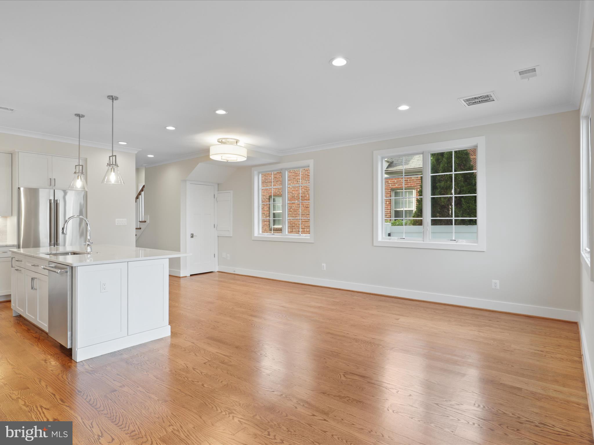 NORTH HIGHLAND - Residential