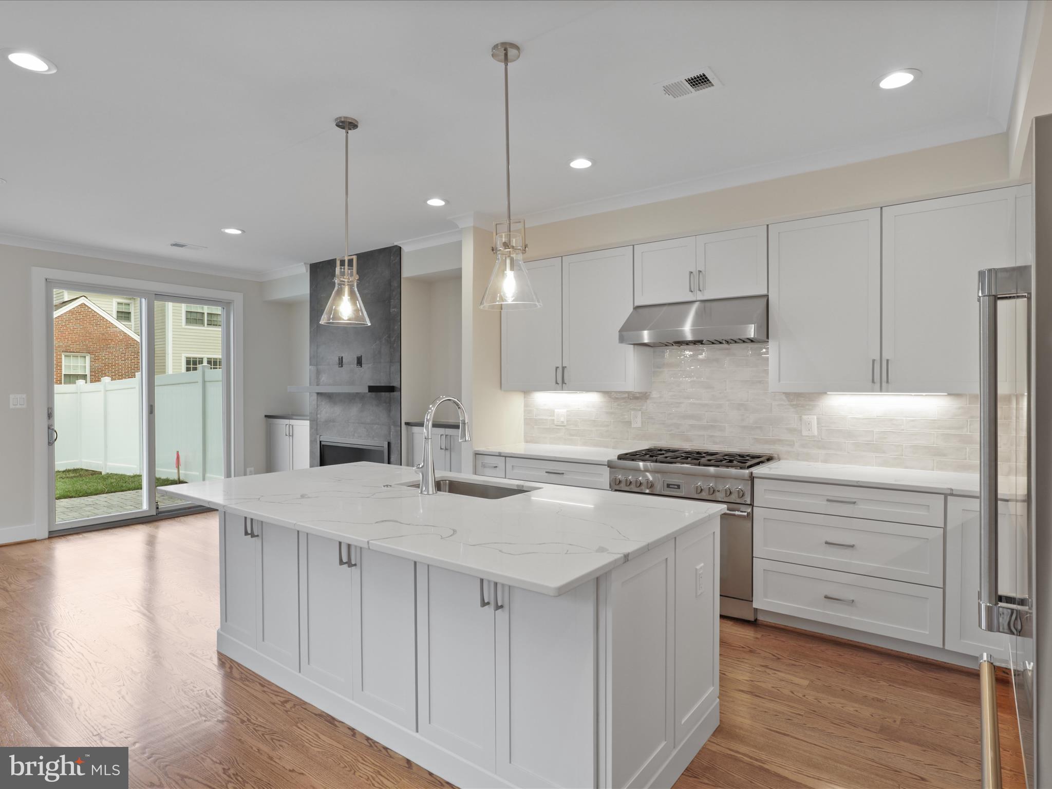 NORTH HIGHLAND - Residential