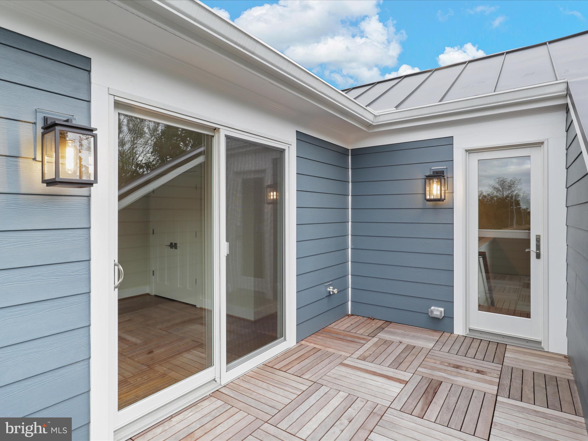 NORTH HIGHLAND - Residential