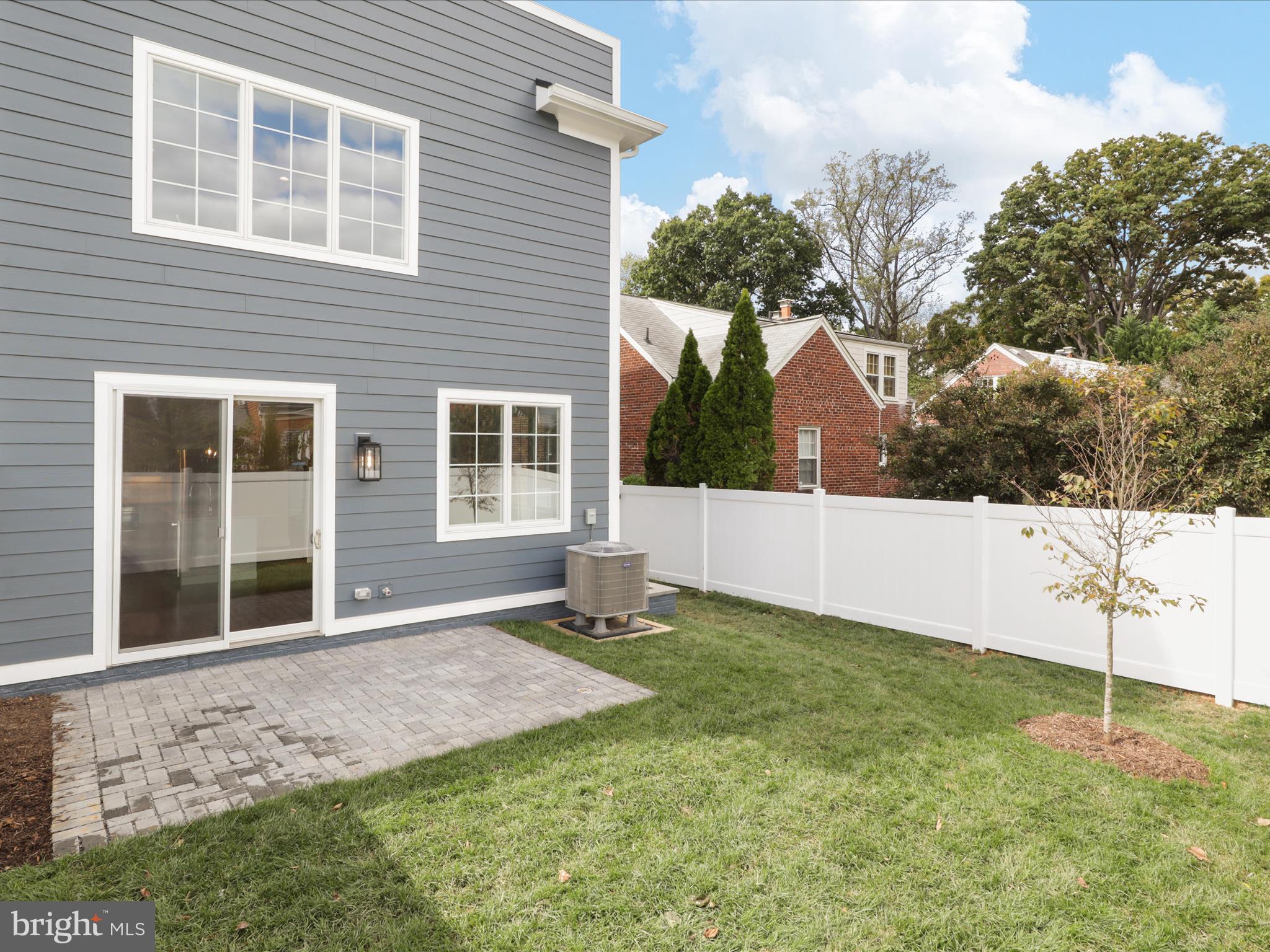 NORTH HIGHLAND - Residential