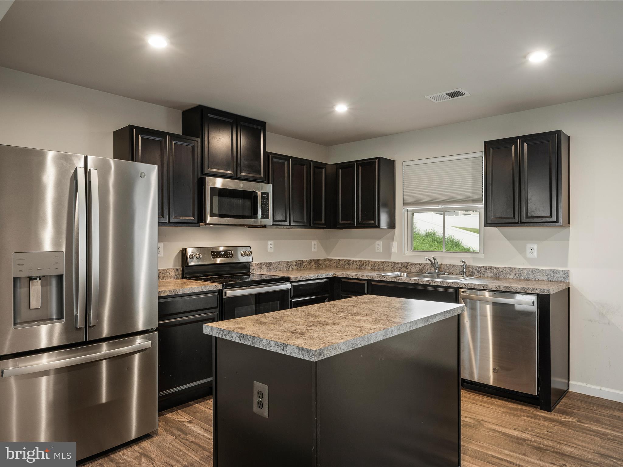 STONECREST - Residential