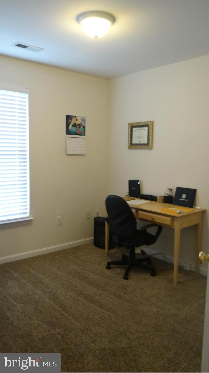 AZALEA WOODS - Residential Lease