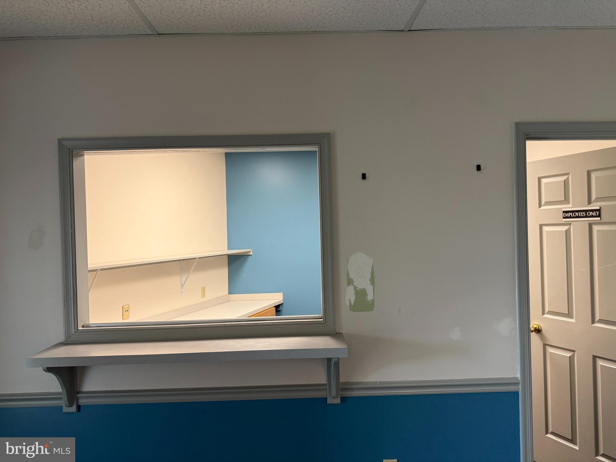 800 AIRPORT ROAD SUITE 102