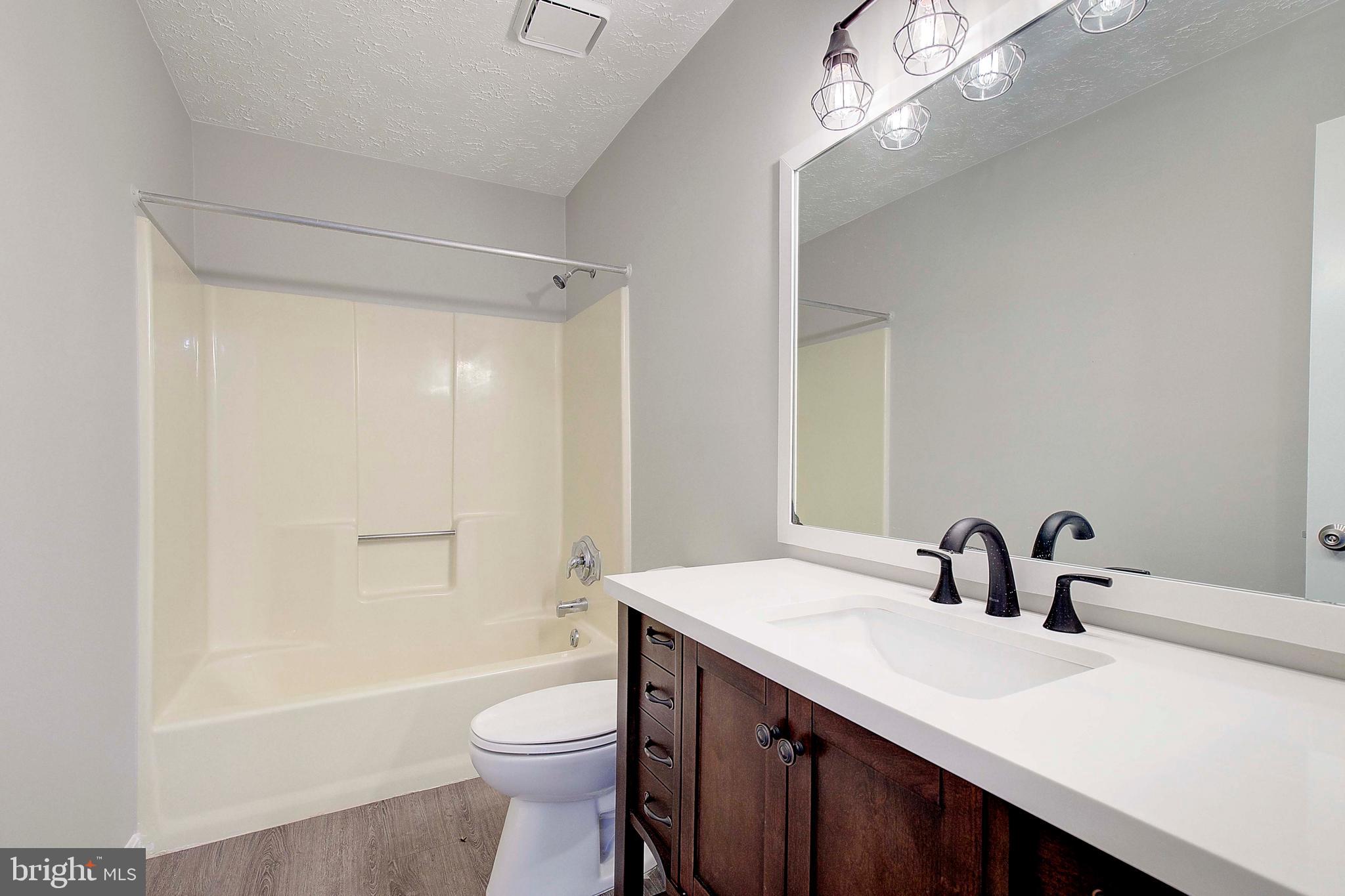 SENTRY WOODS - Residential