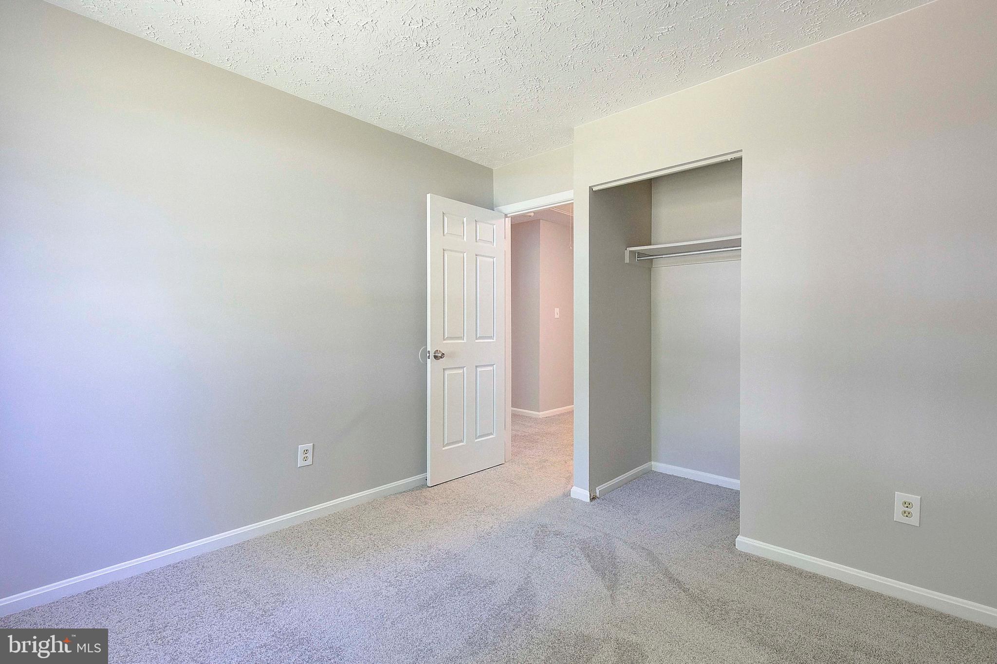 SENTRY WOODS - Residential