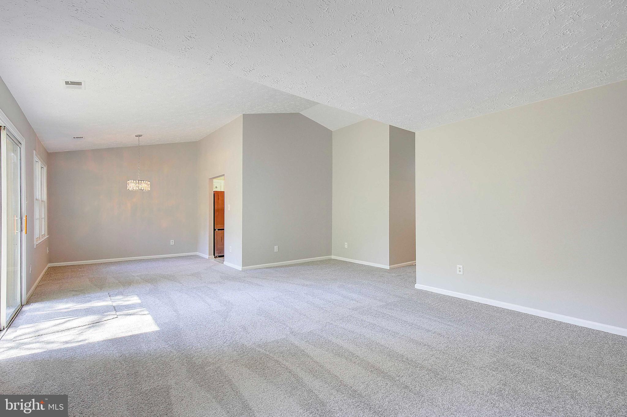 SENTRY WOODS - Residential