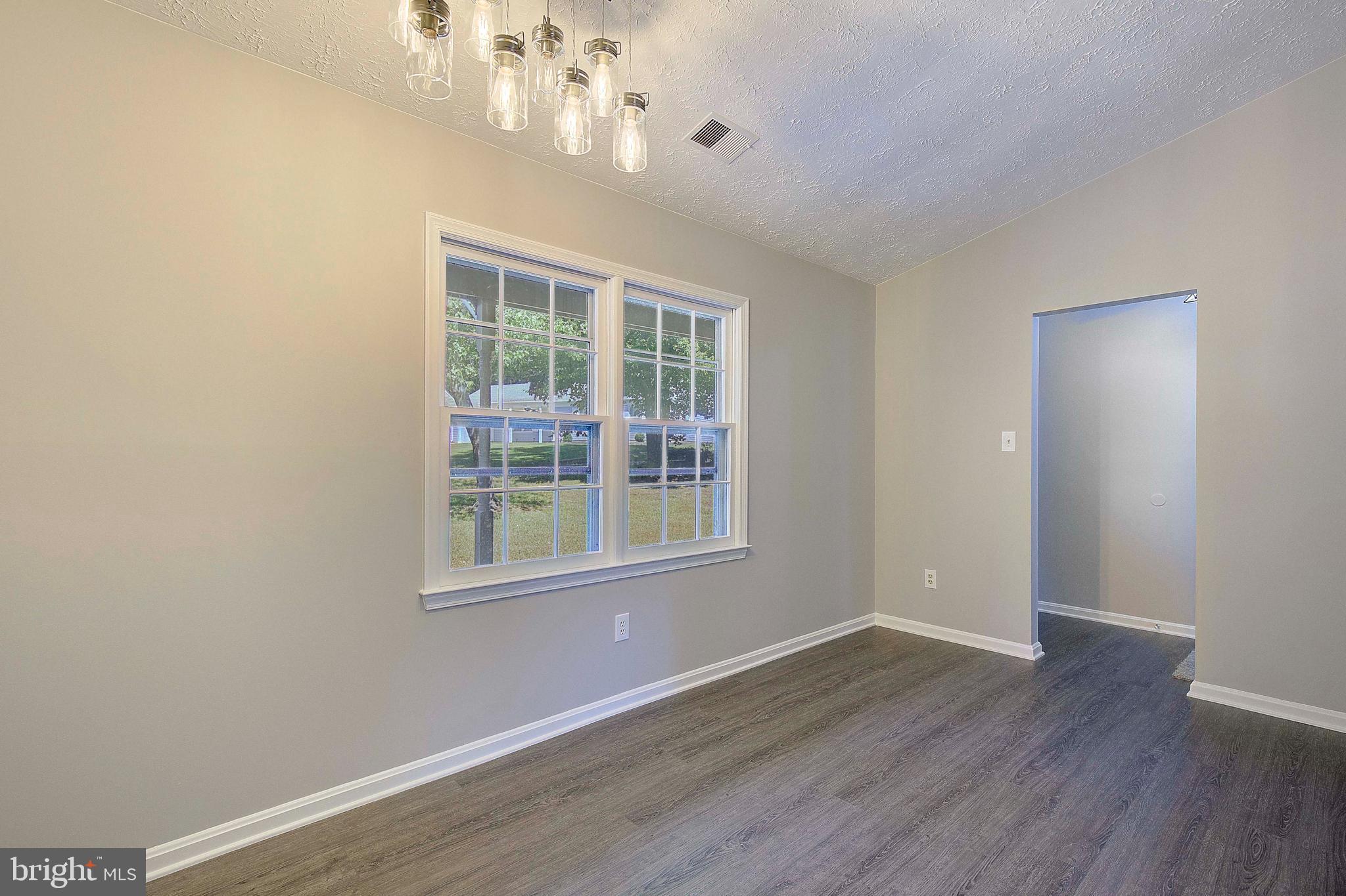 SENTRY WOODS - Residential