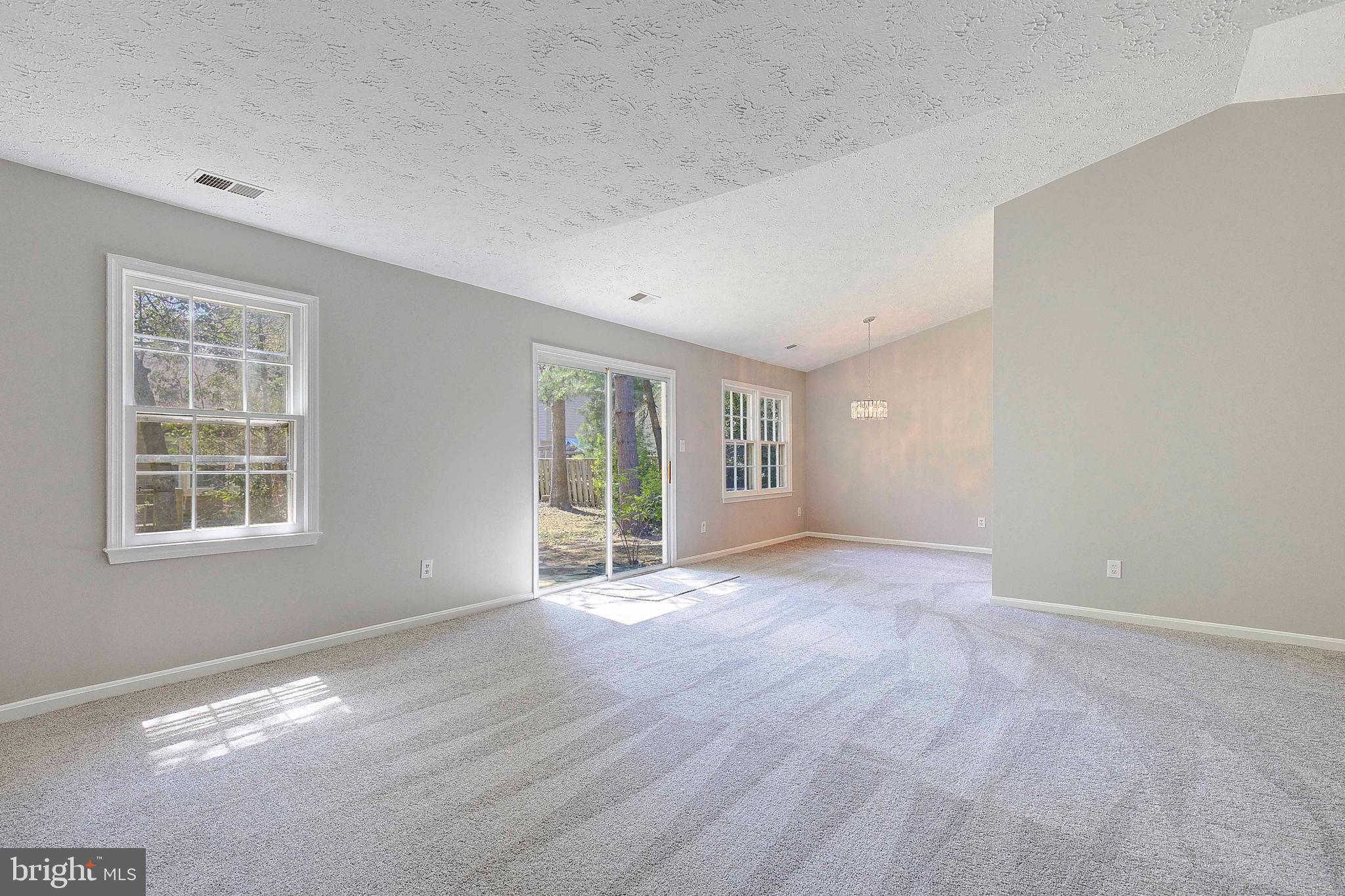 SENTRY WOODS - Residential