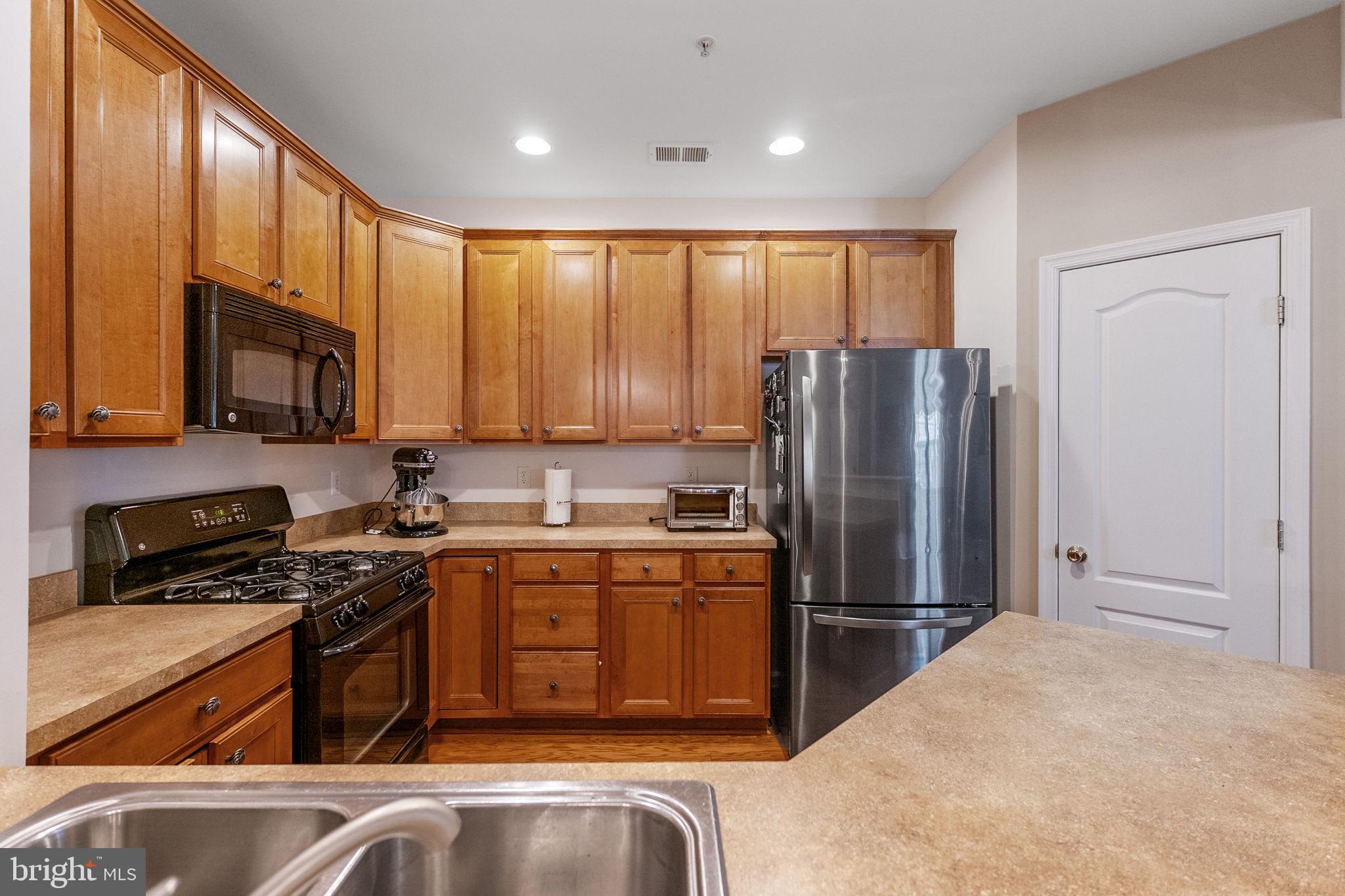 127 MOUNTAIN CREEK CIRCLE