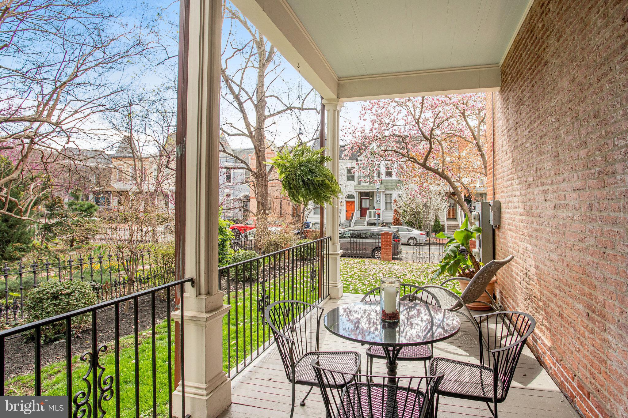 LEDROIT PARK - Residential Income
