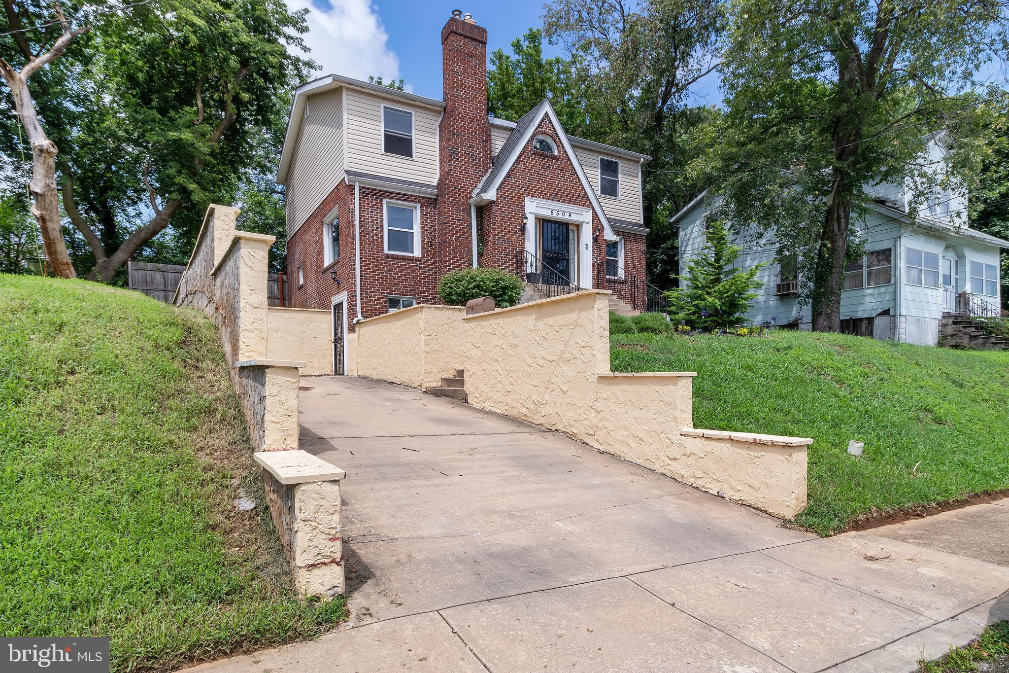 FRANKFORD - Residential