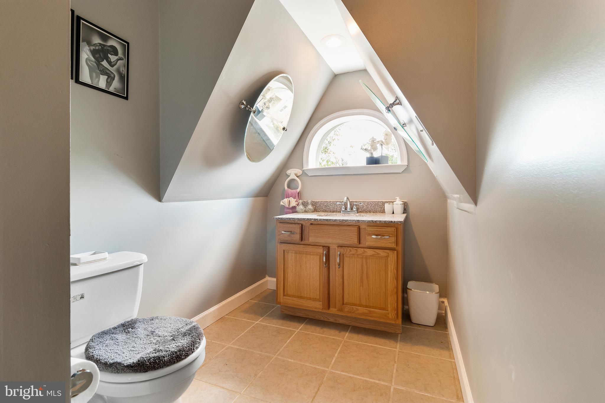 FRANKFORD - Residential