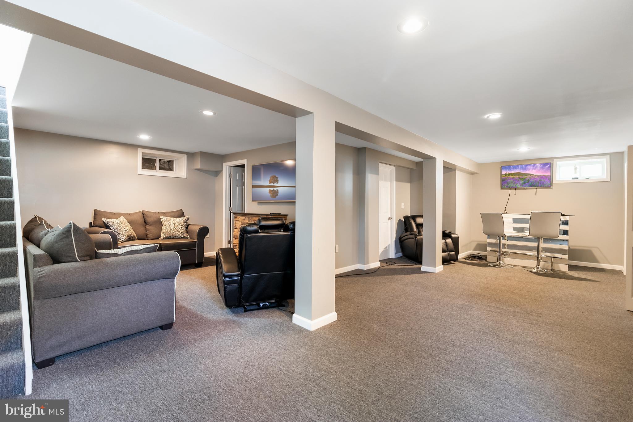 FRANKFORD - Residential