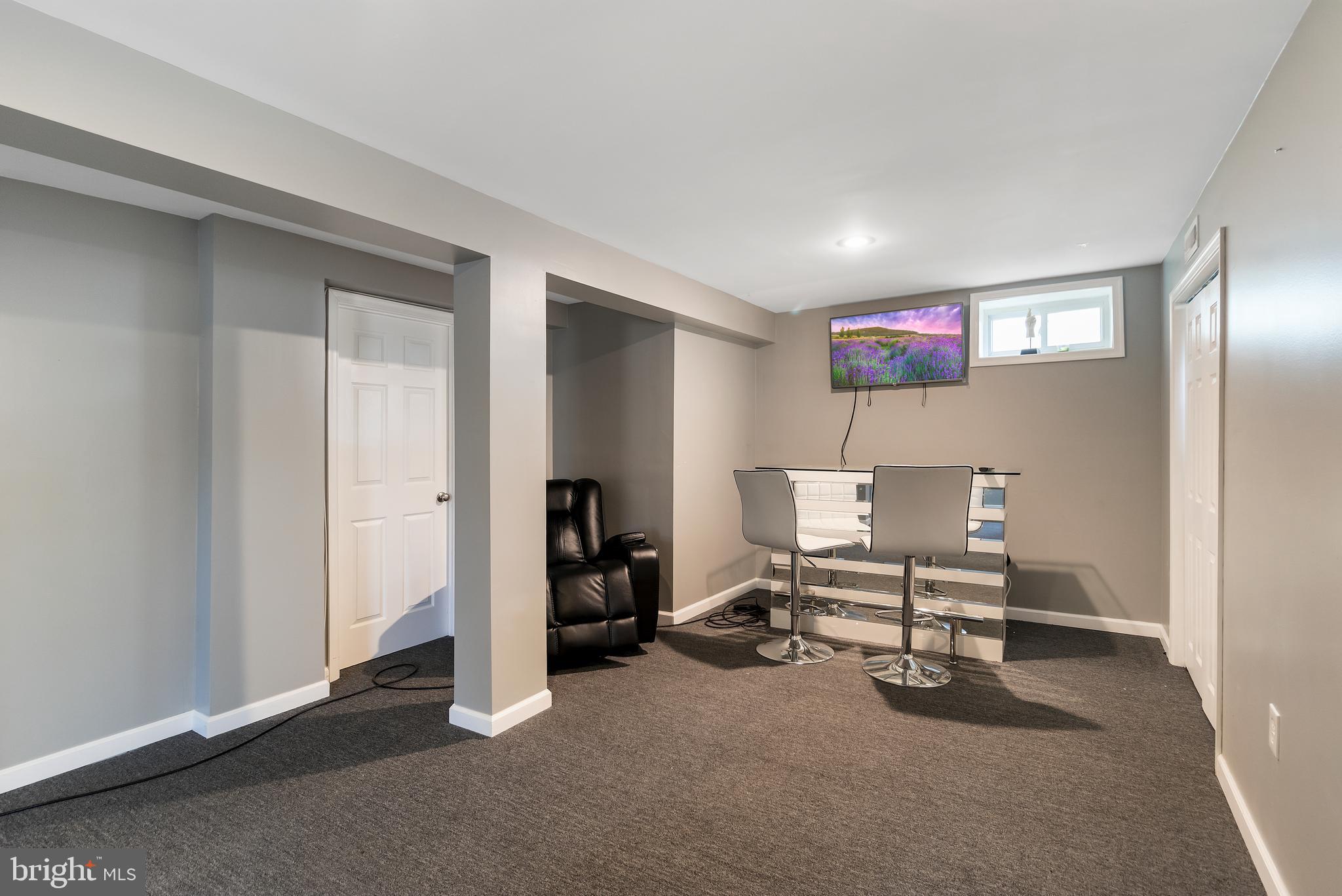 FRANKFORD - Residential