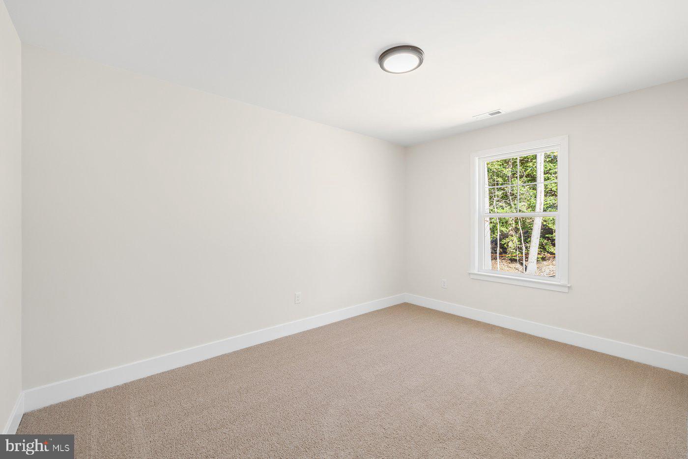 PRESIDENTIAL LAKES - Residential