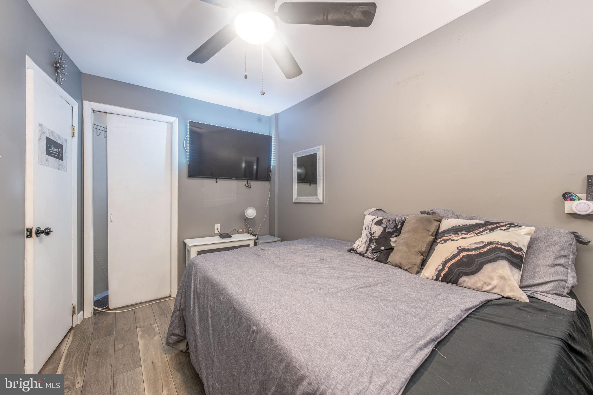 GIRARD ESTATES - Residential