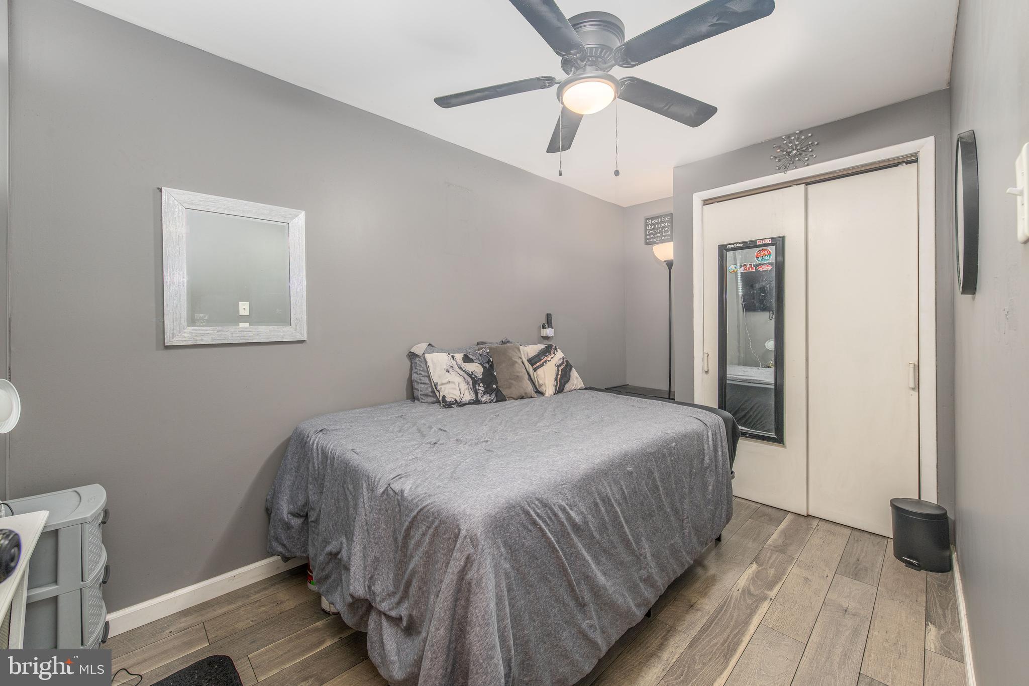 GIRARD ESTATES - Residential