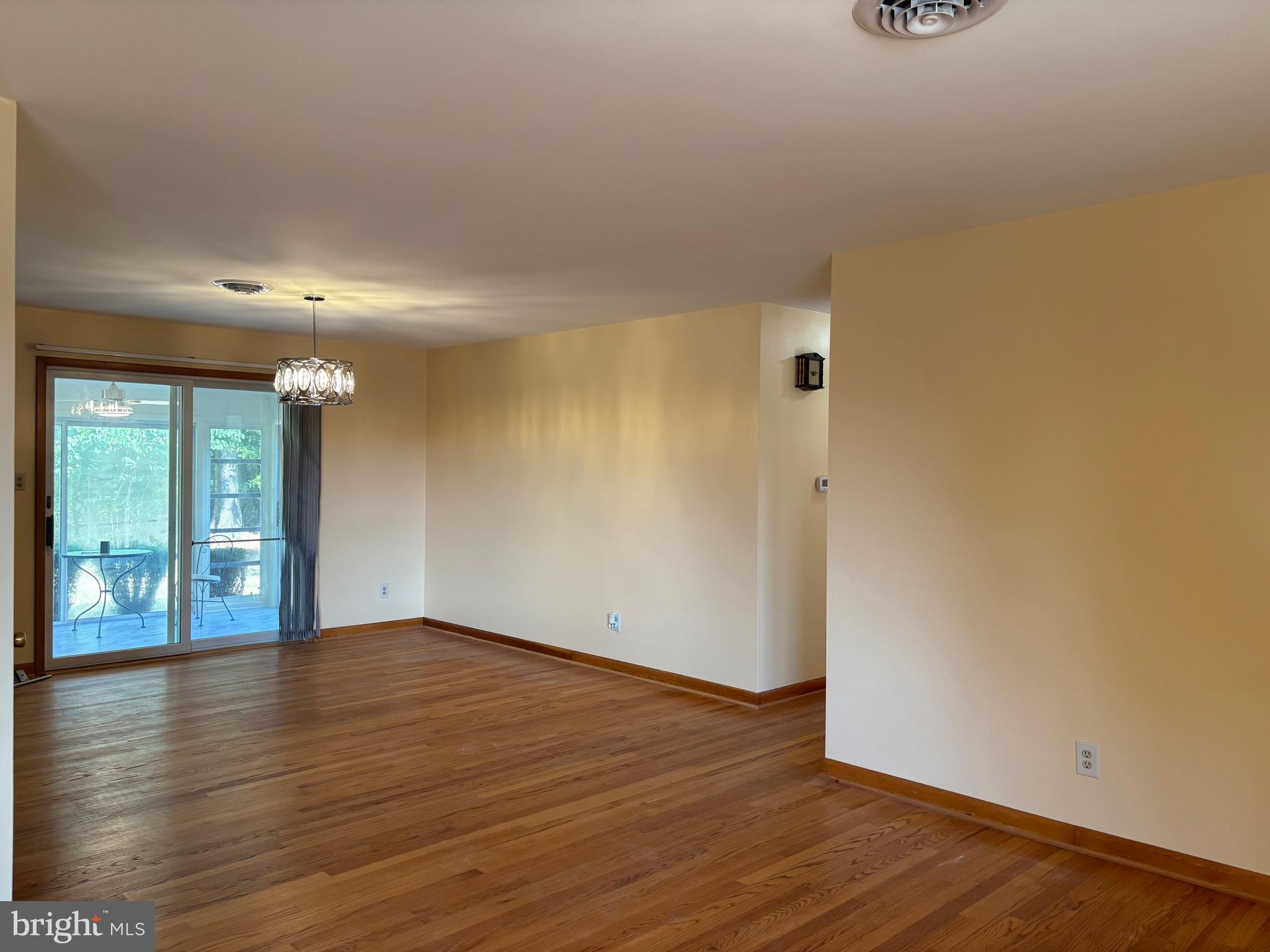 BRIGHTWOOD ACRES - Residential