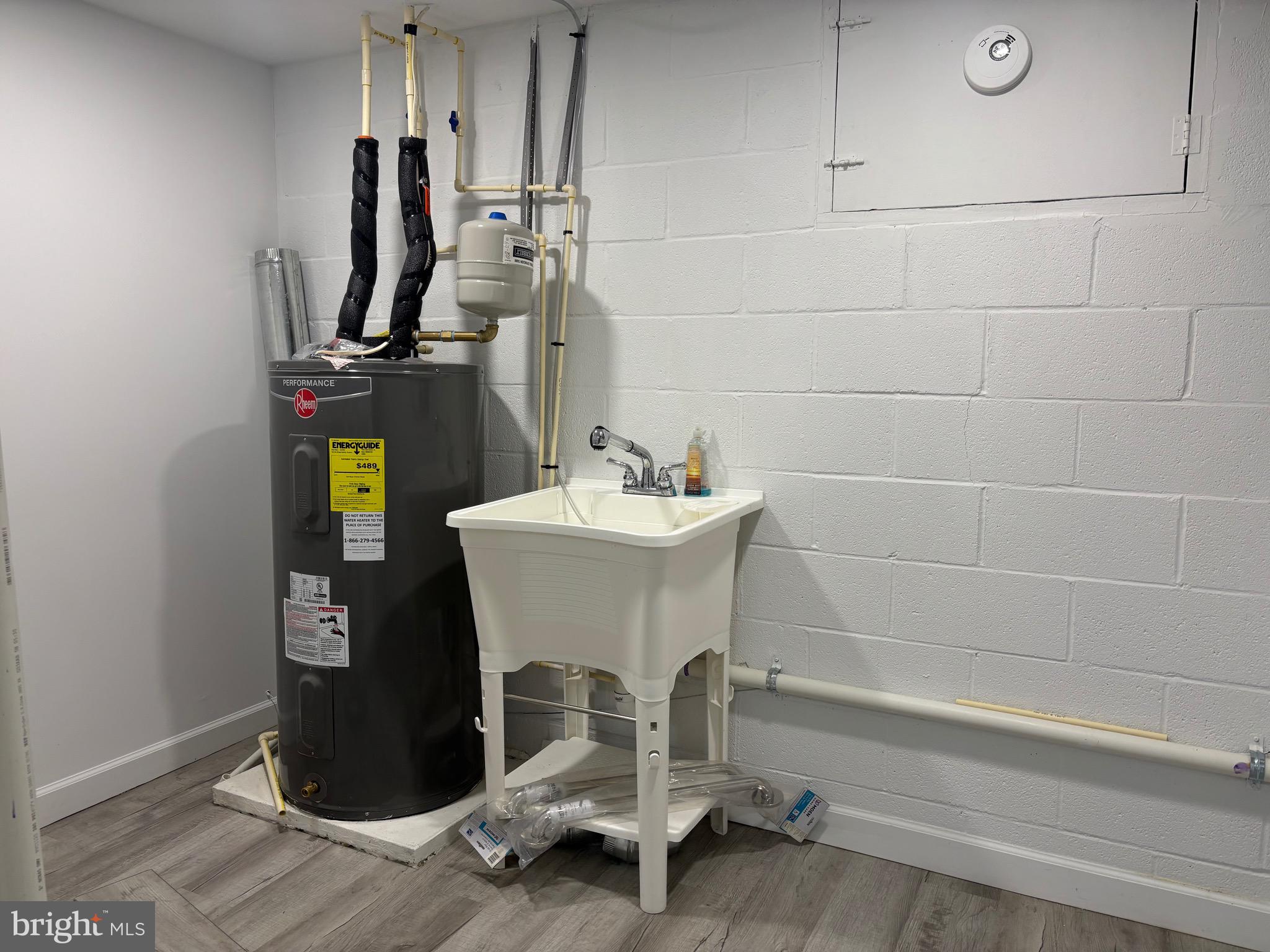 BRIGHTWOOD ACRES - Residential