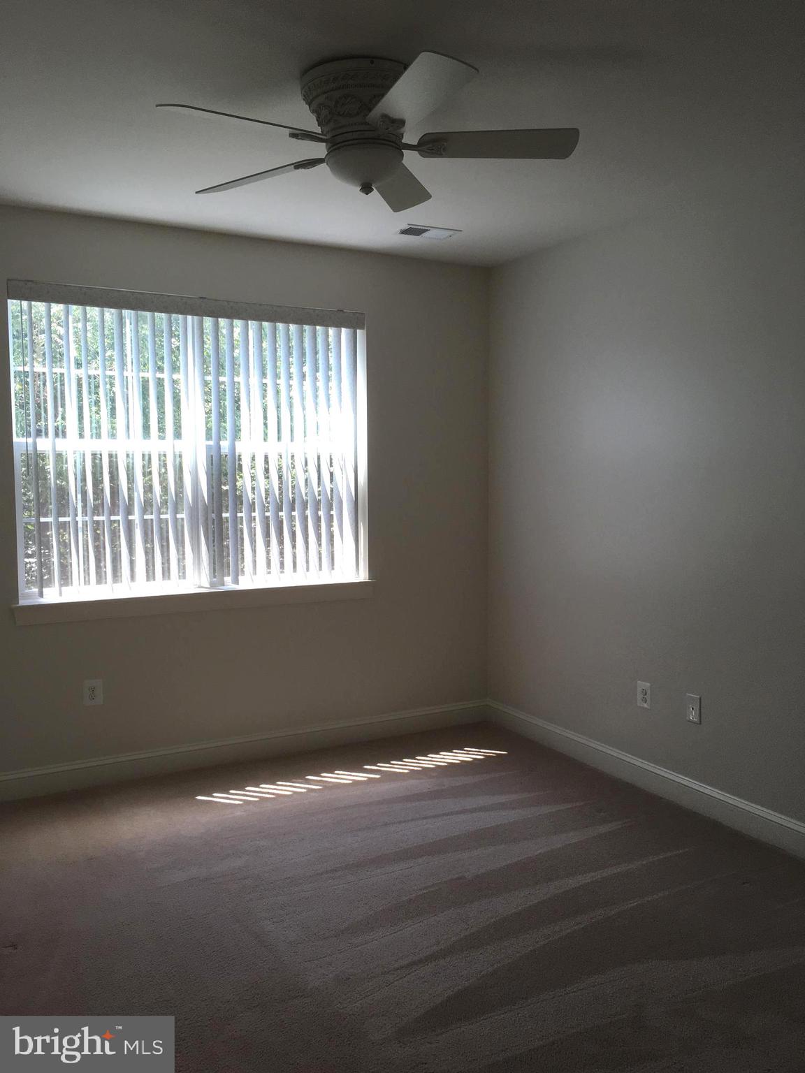 OVERLOOK AT MACPHAIL WOODS - Residential Lease