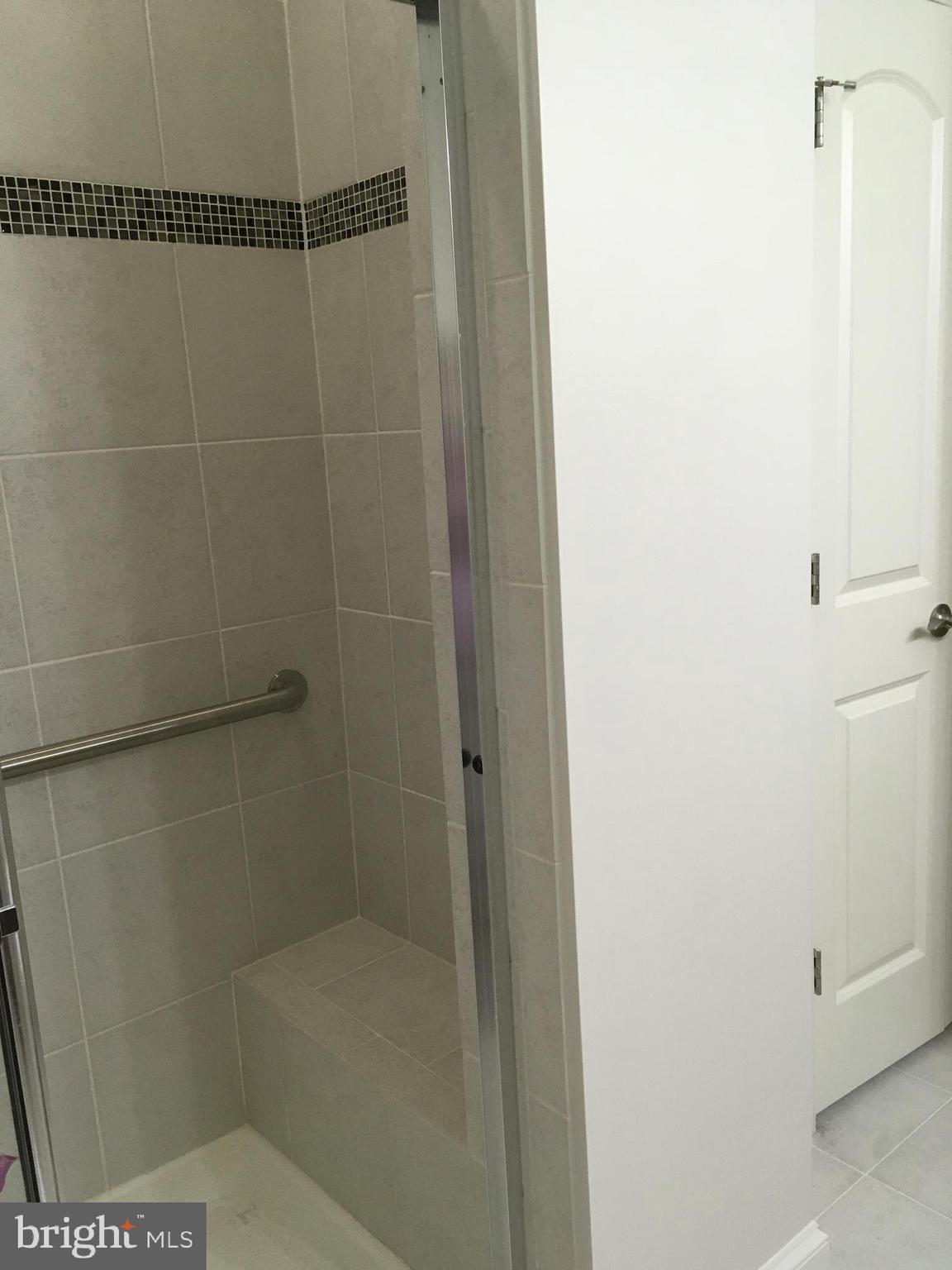 OVERLOOK AT MACPHAIL WOODS - Residential Lease