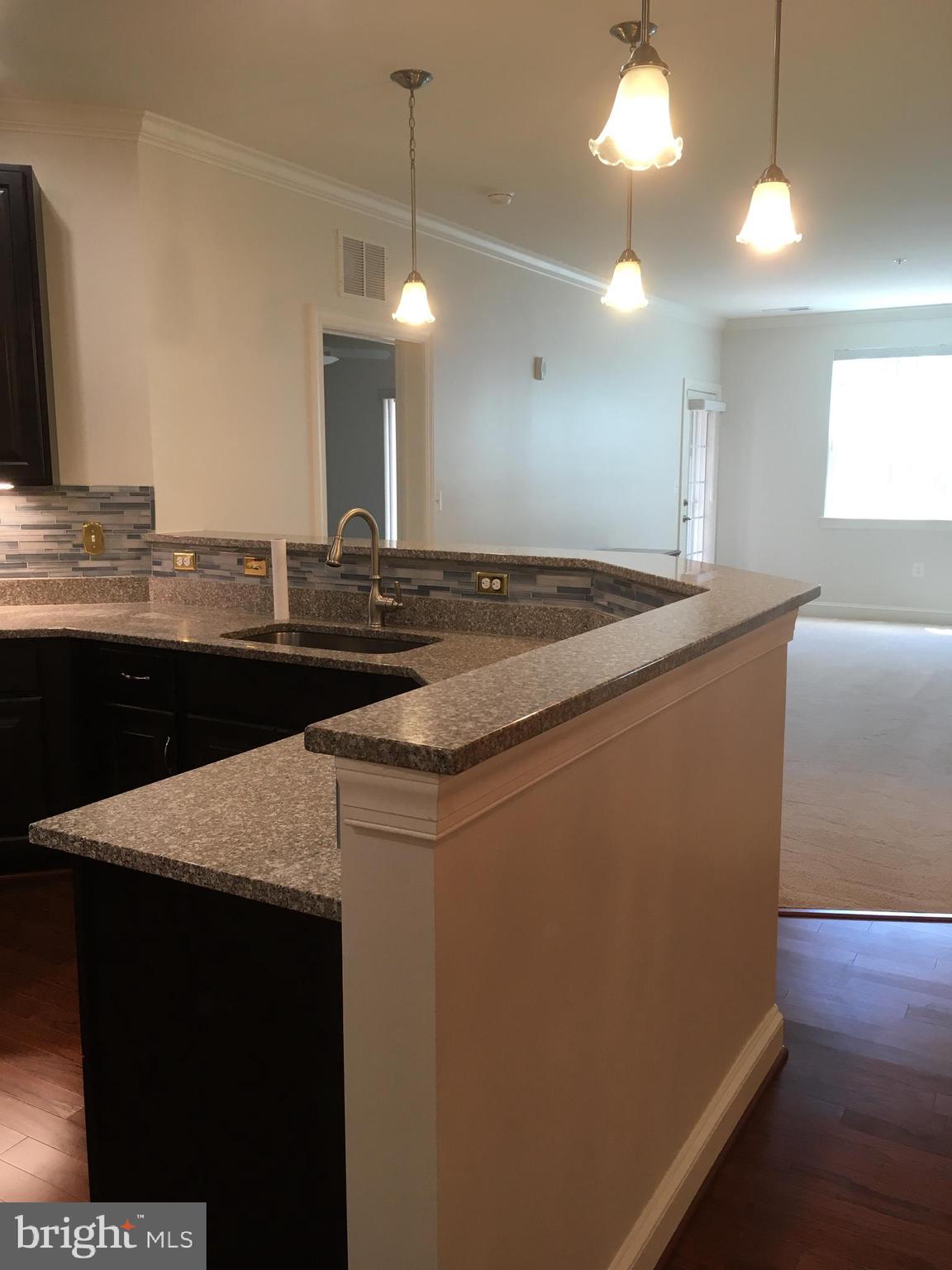 OVERLOOK AT MACPHAIL WOODS - Residential Lease