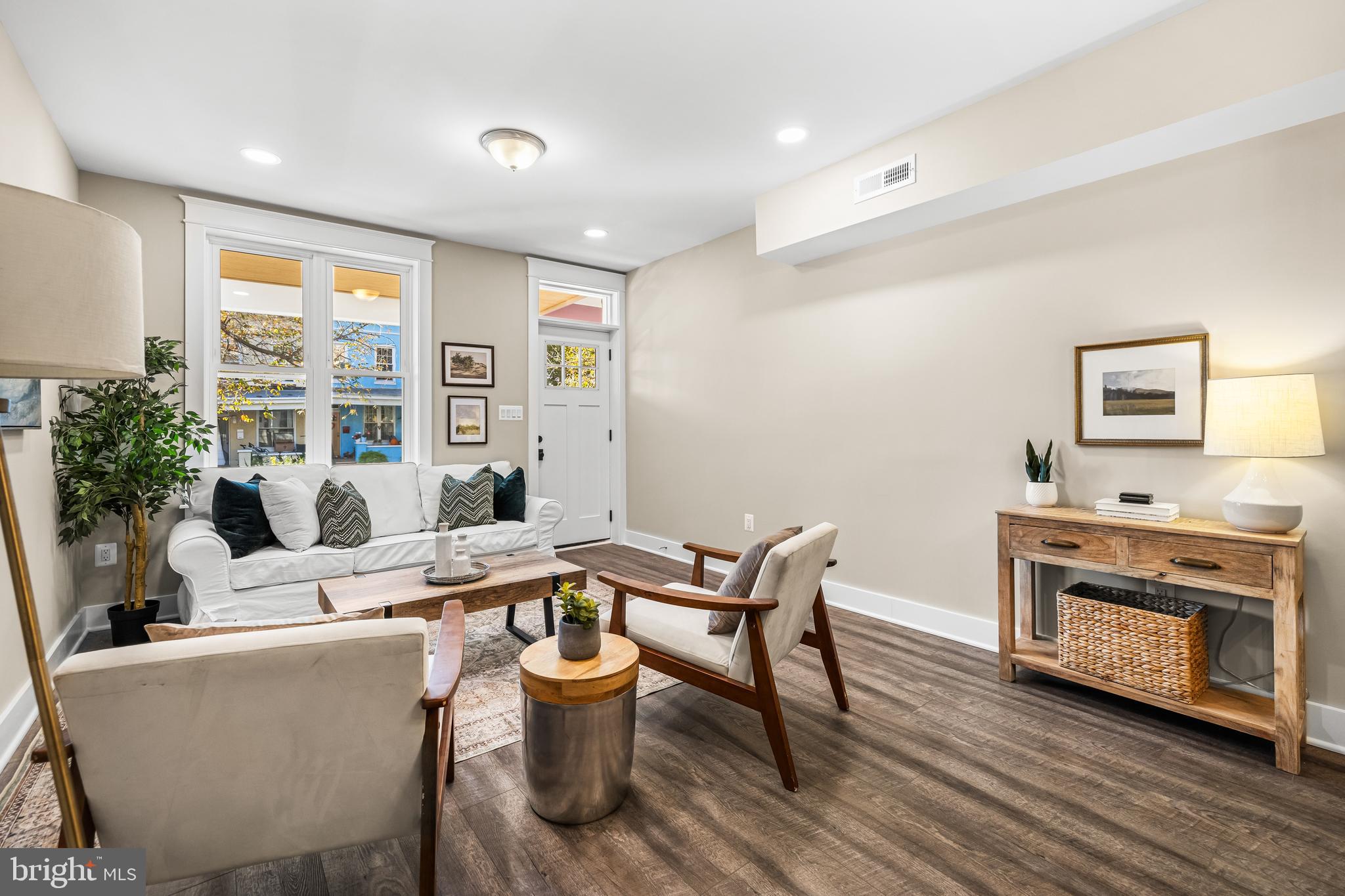 HAMPDEN HISTORIC DISTRICT - Residential