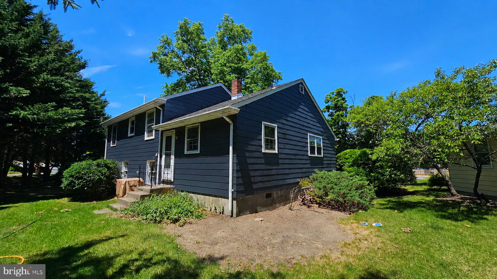 51 WALLACE ROAD